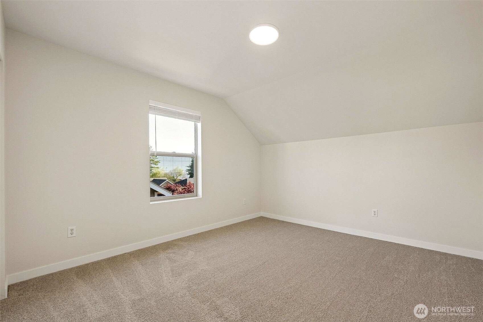 20107 40th Avenue Property Photo 19