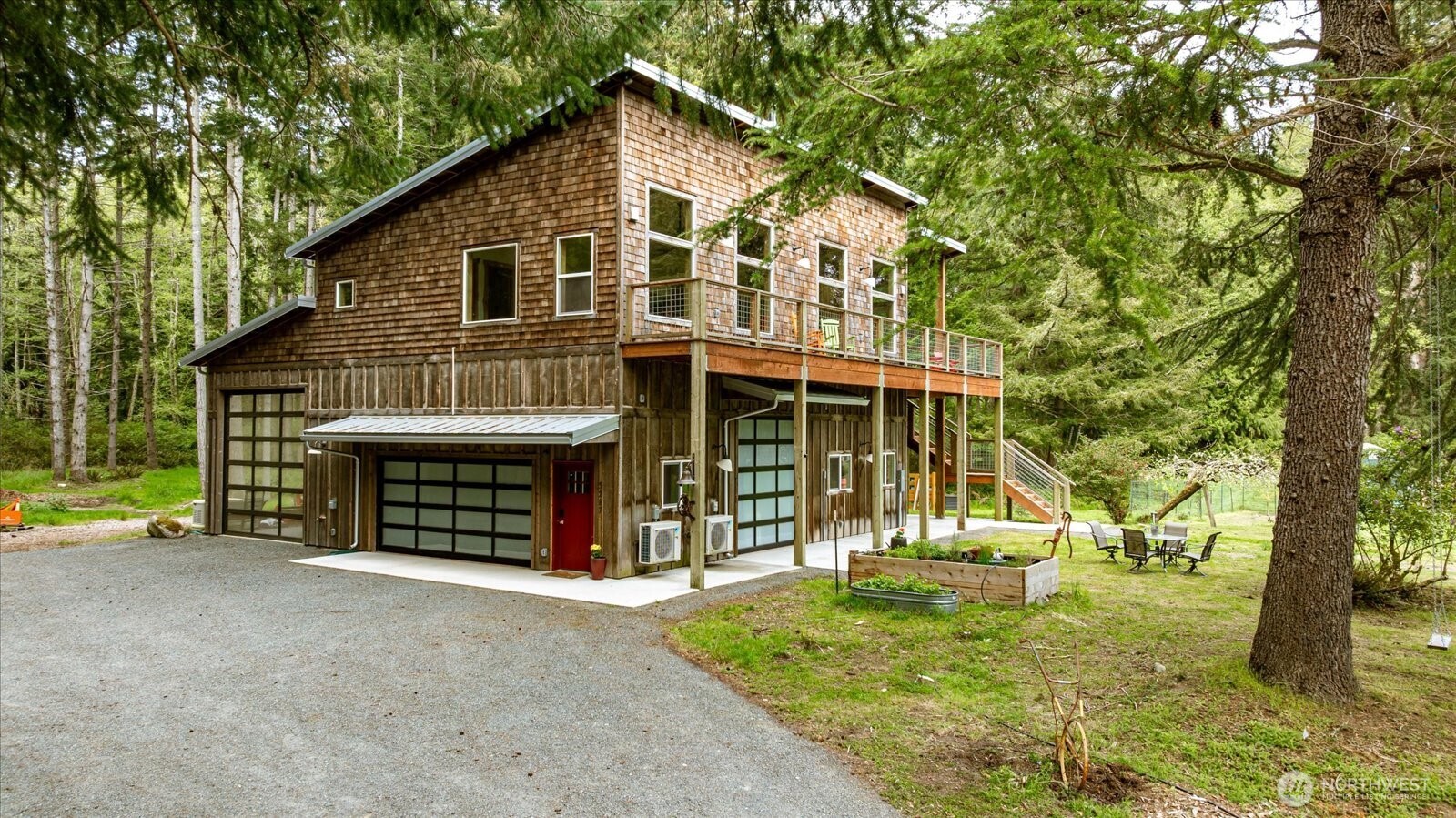 5287 Maxwelton Road Property Photo 1