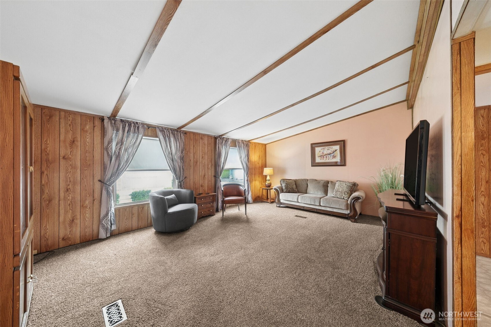 3611 I Street 266 Property Photo 6