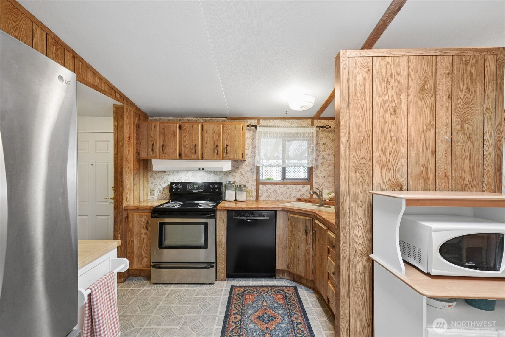 3611 I Street 266 Property Photo 10