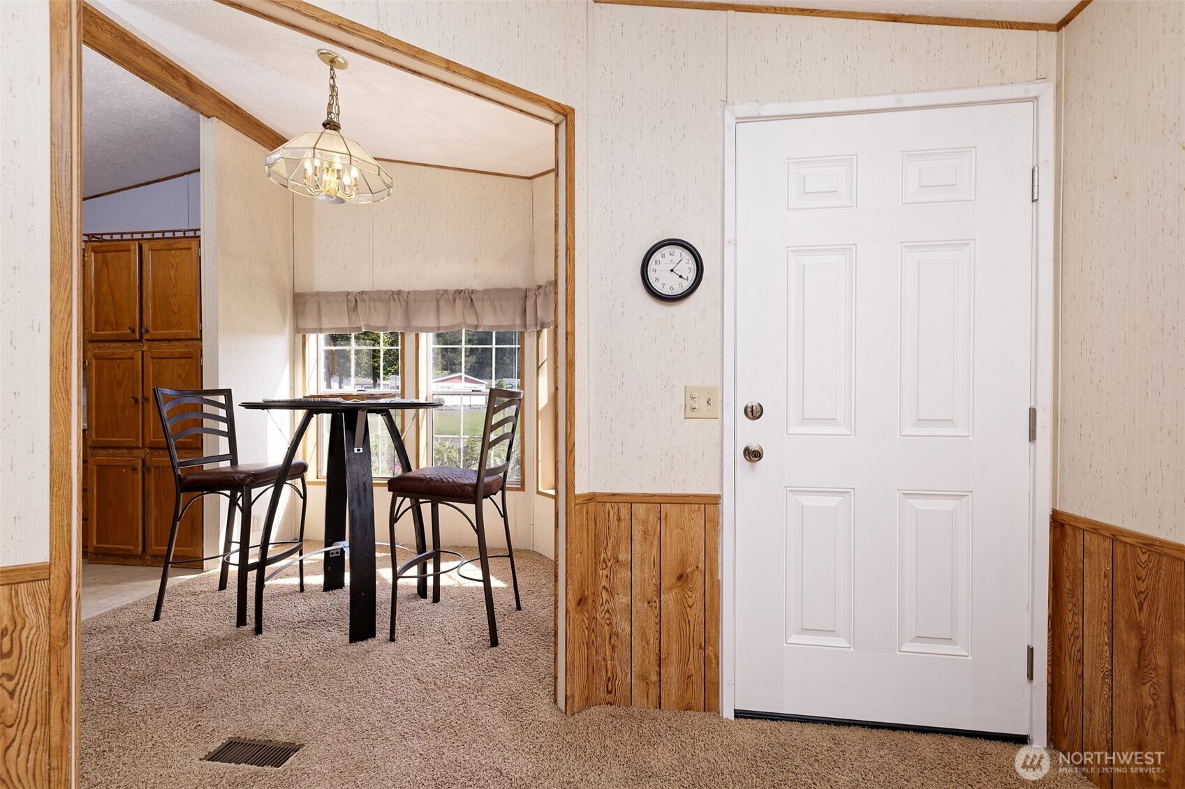 11 Donder Road Property Photo 6