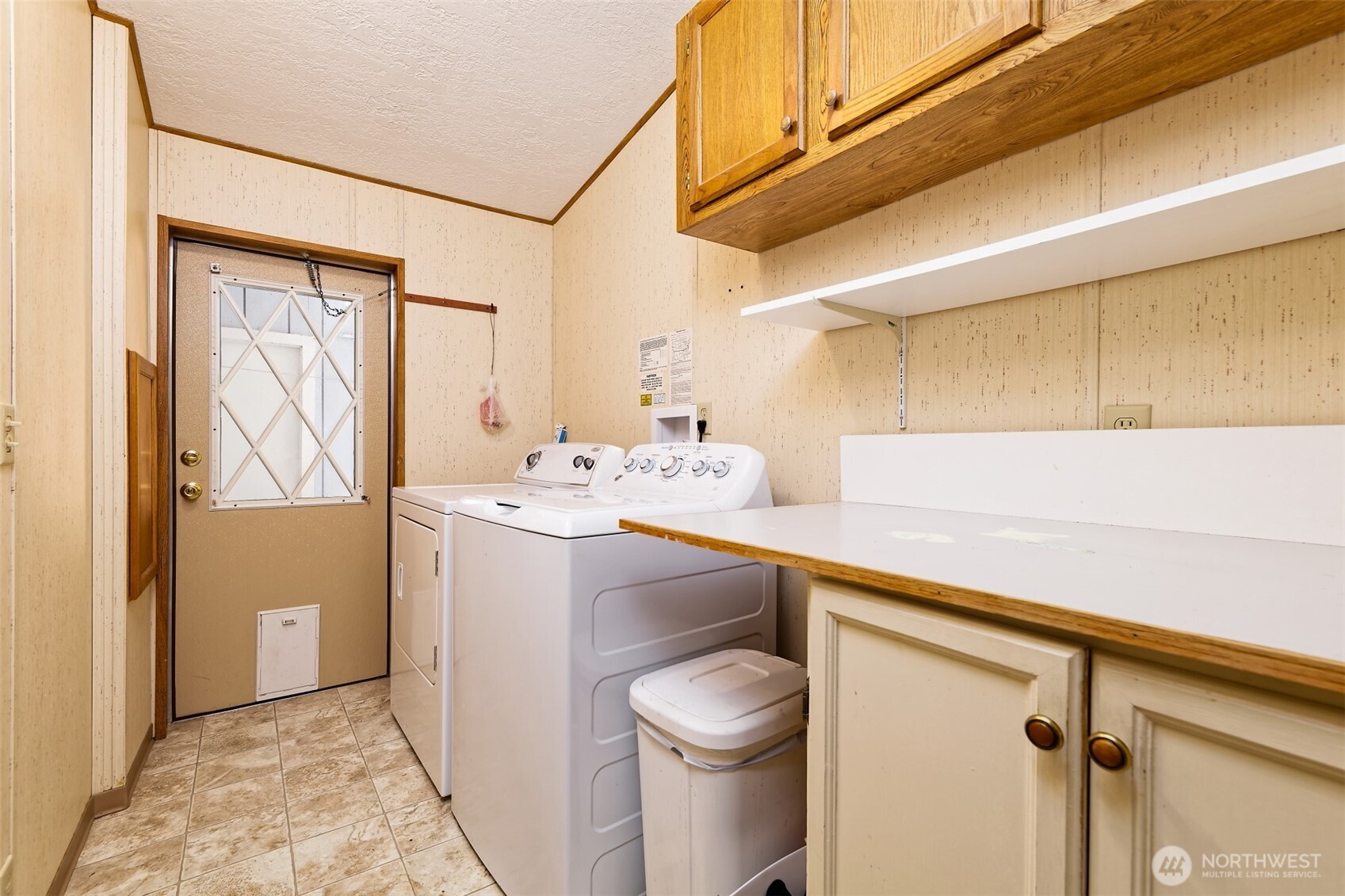 11 Donder Road Property Photo 19