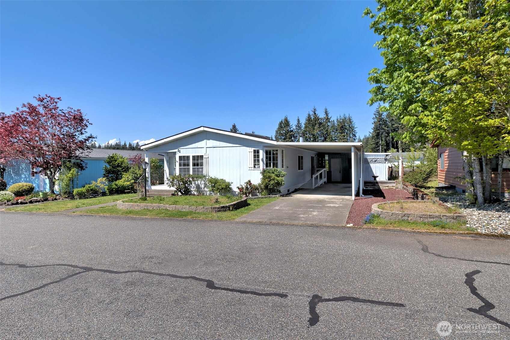 11 Donder Road Property Photo 27