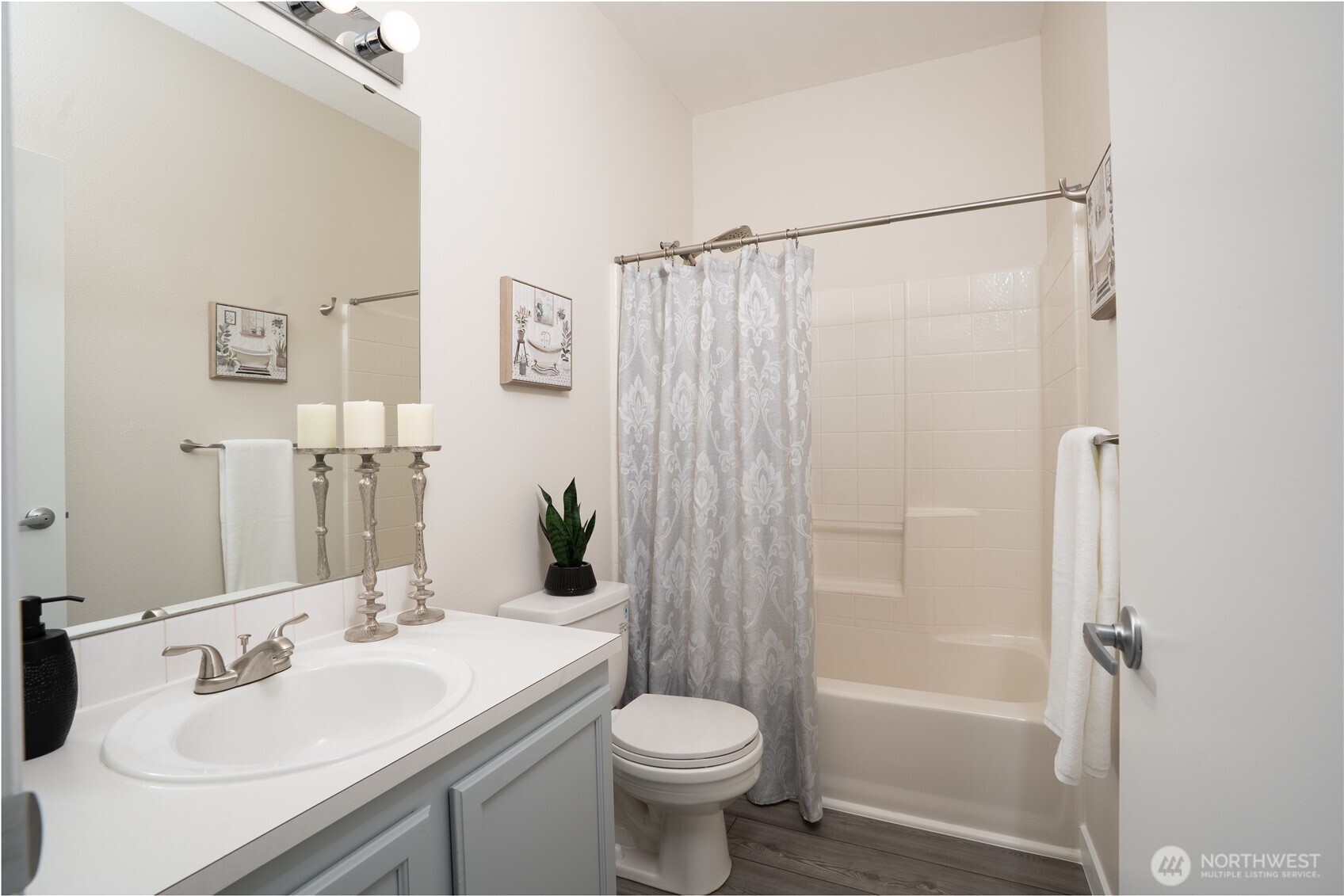 4724 Mill Pond Drive 702 Property Photo 15