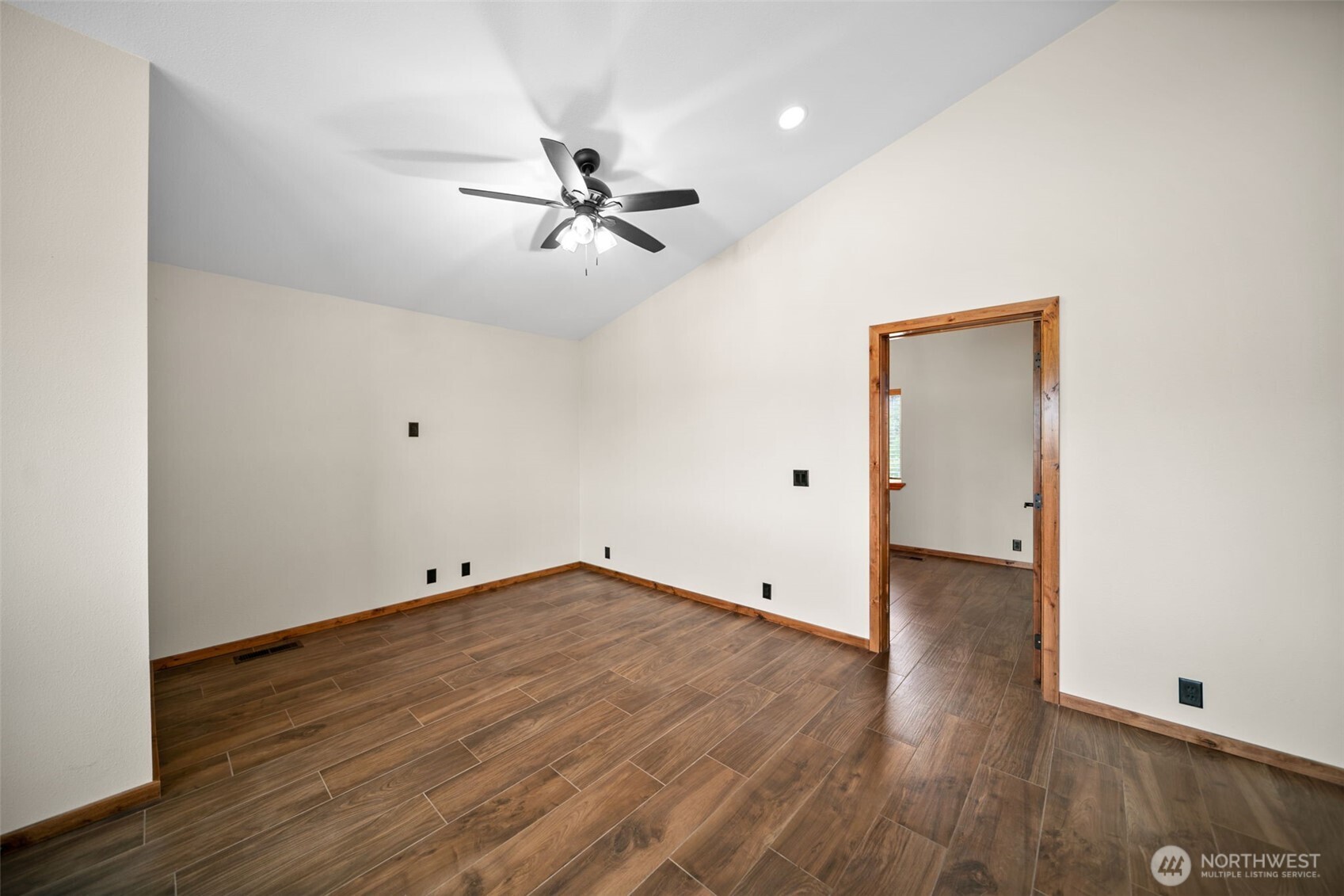 134 Thorburn Lane Property Photo 21