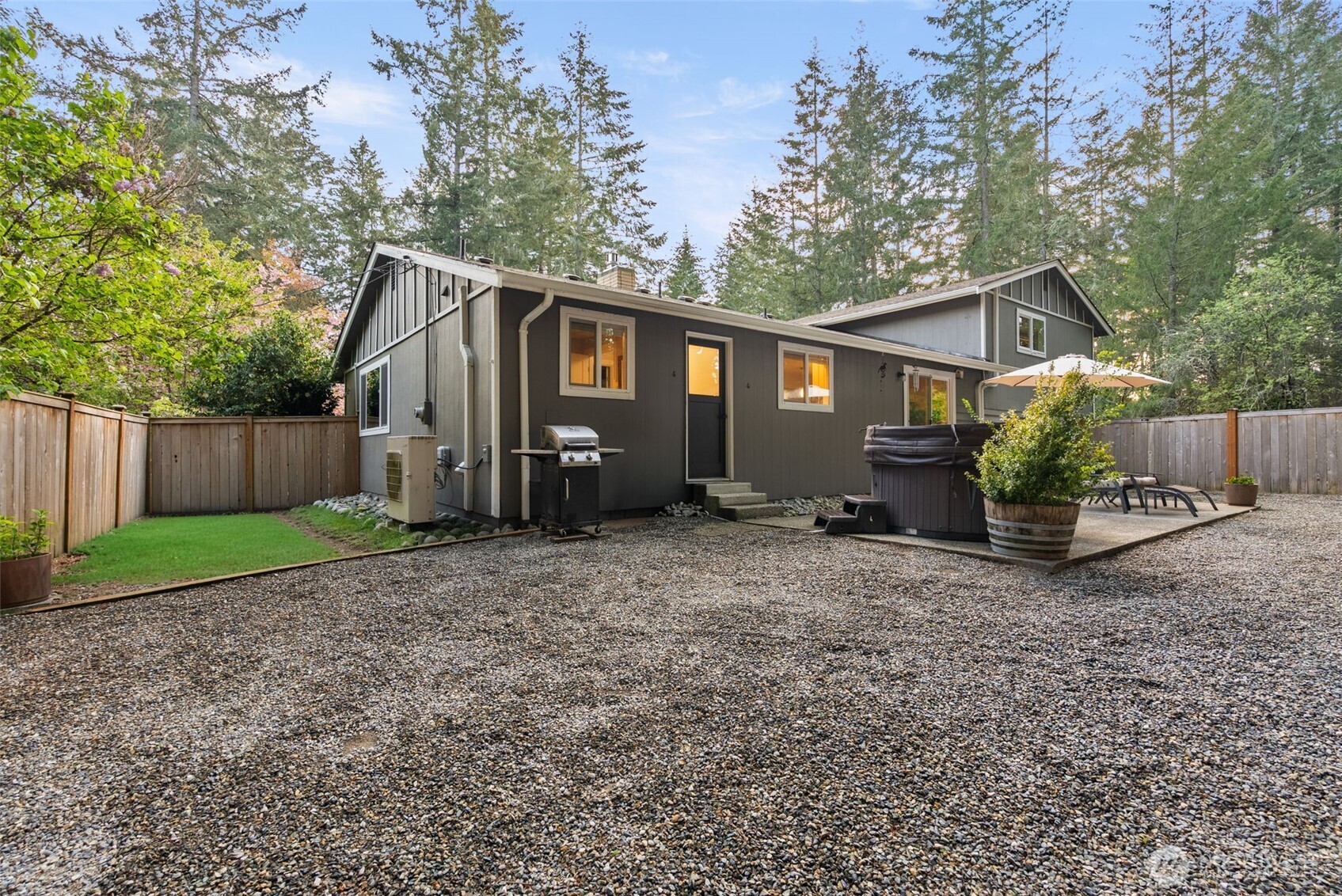 7041 67th Street Property Photo 16