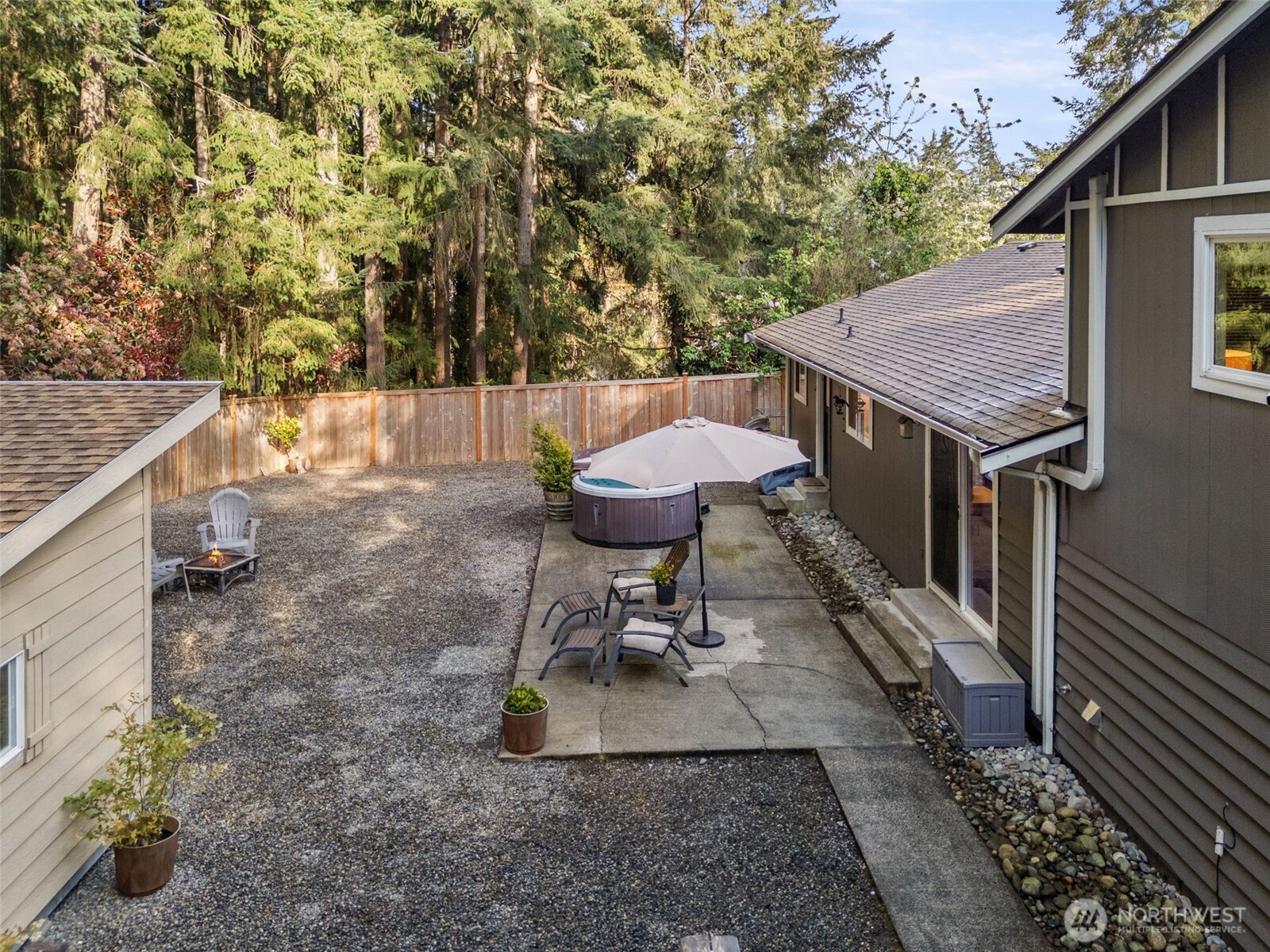 7041 67th Street Property Photo 18