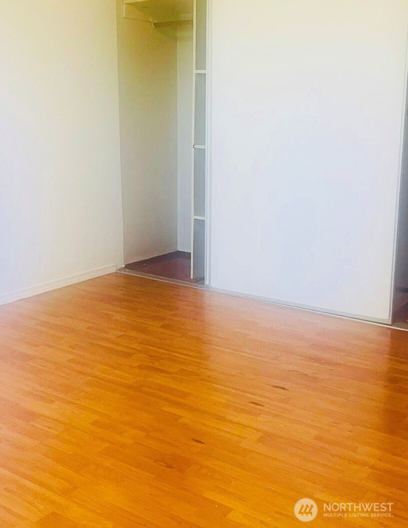 15154 65th Avenue 911 Property Photo 14