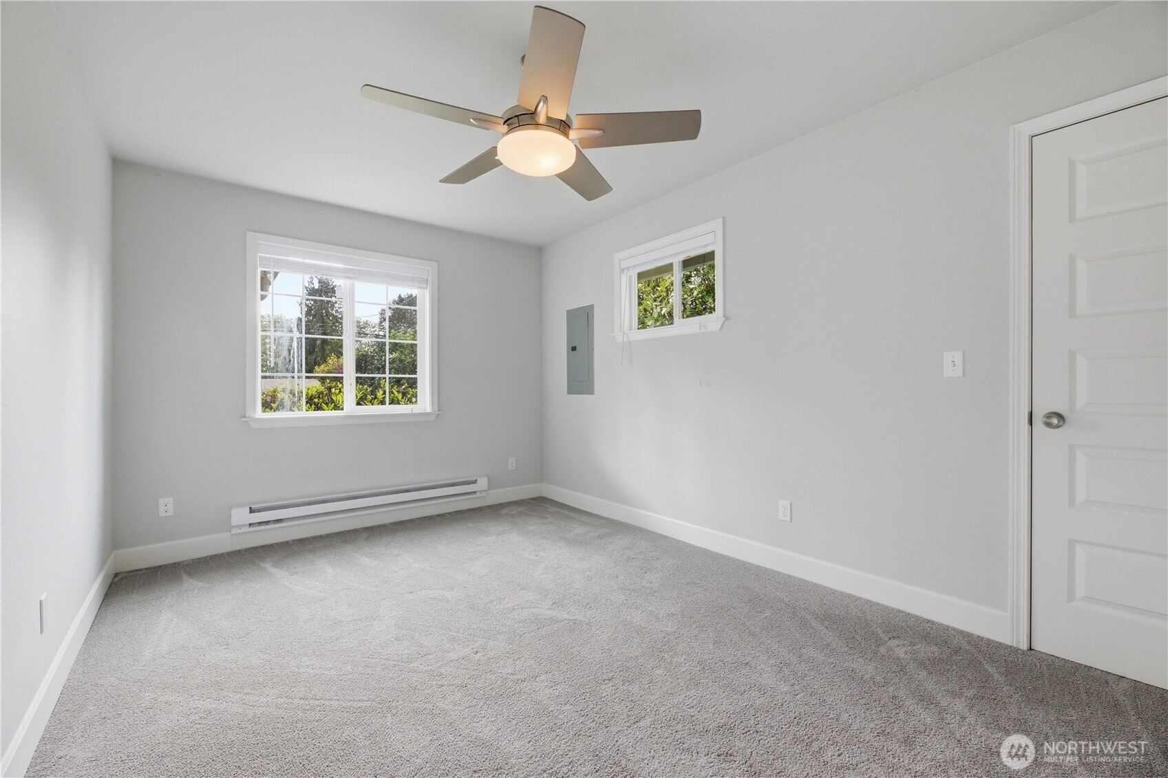 10209 A Street Property Photo 11