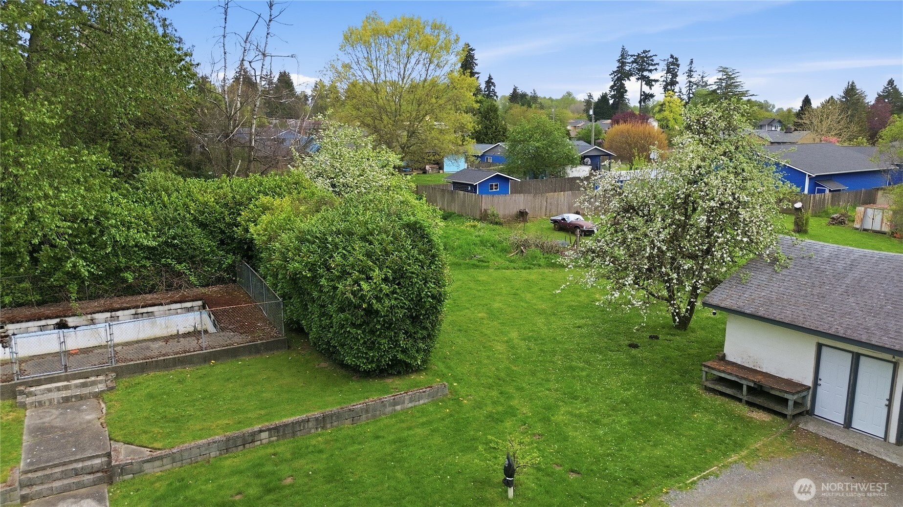 10209 A Street Property Photo 22