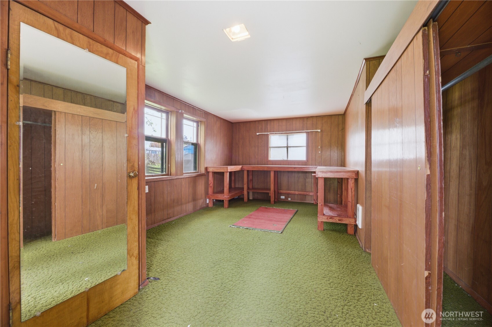 10209 A Street Property Photo 32
