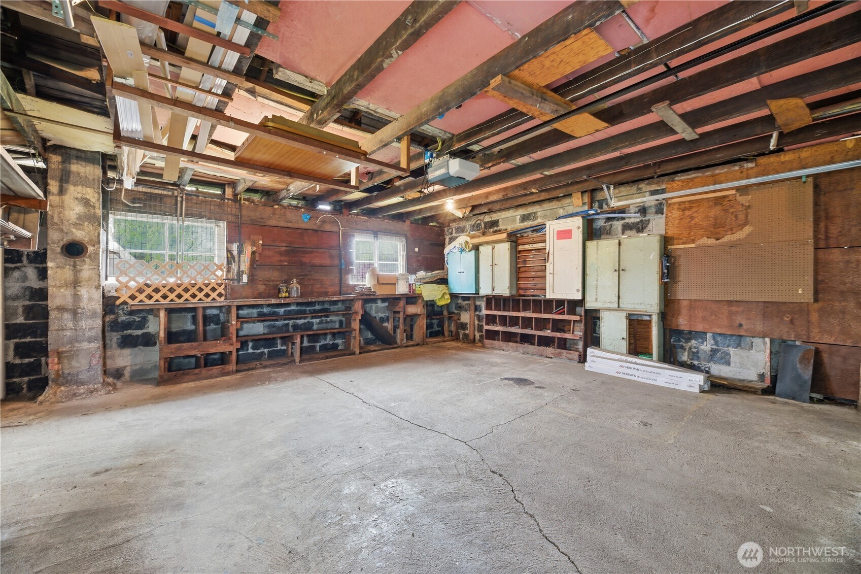 10209 A Street Property Photo 33