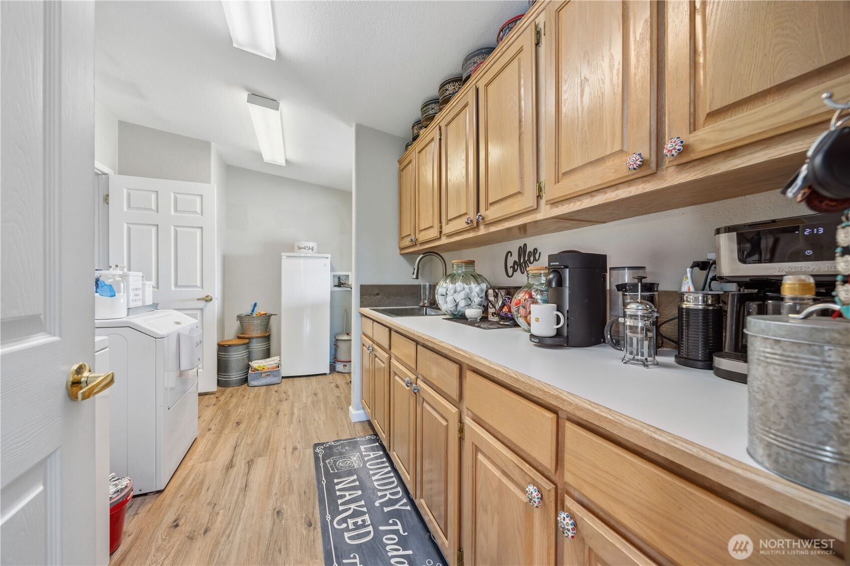 66 Lakeview Way Property Photo 12
