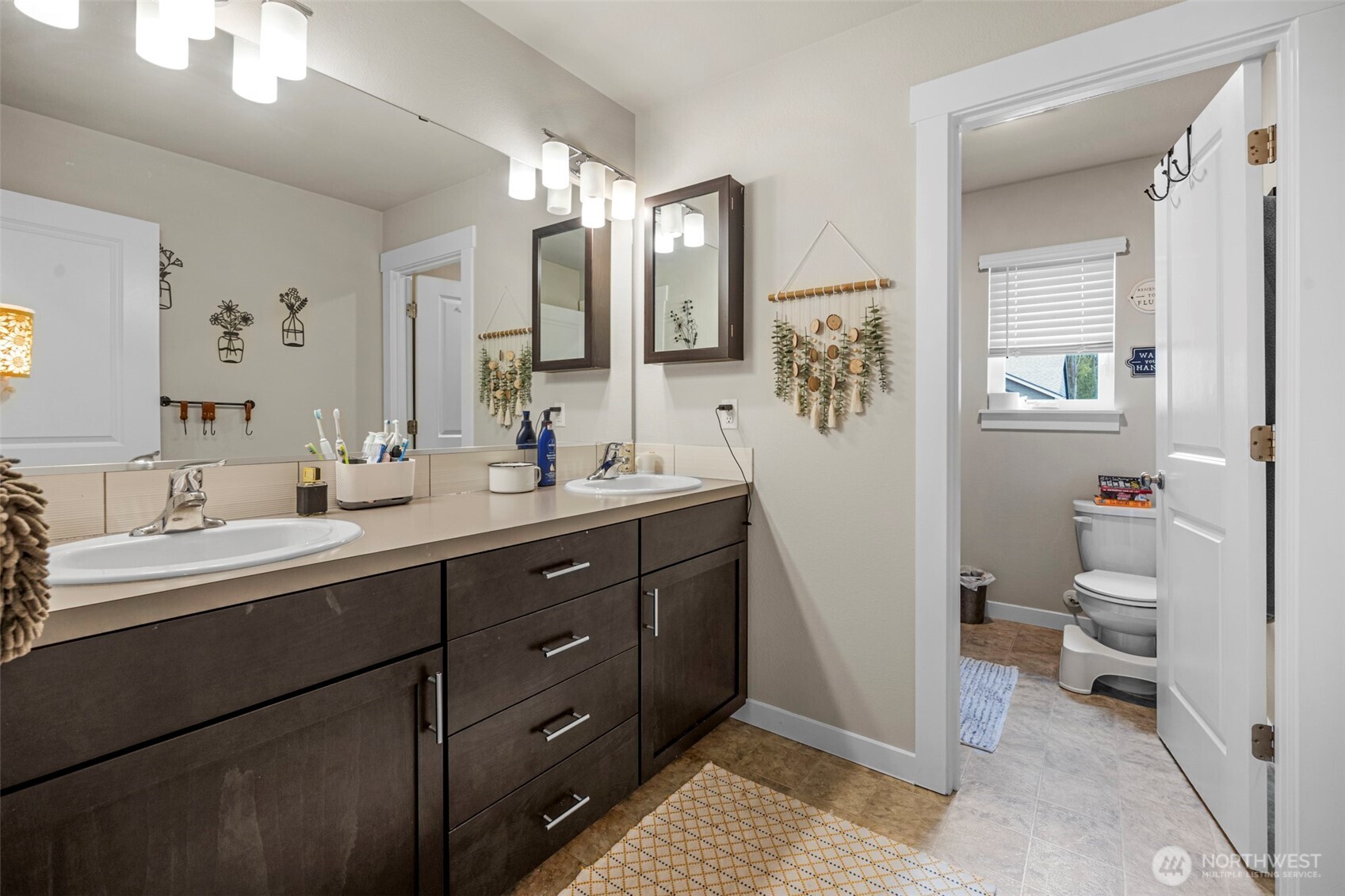 10507 35th Street Property Photo 25
