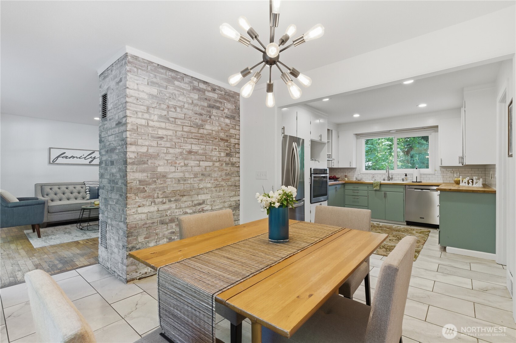 6212 Ray Nash Drive Property Photo 8
