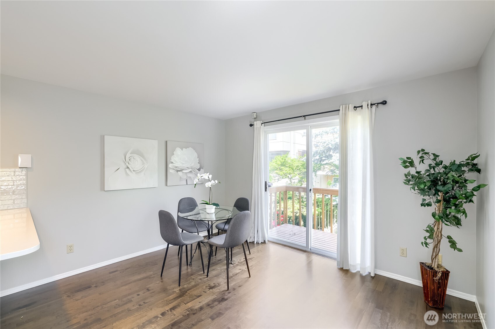 806 Nw 52nd Street Property Photo 13