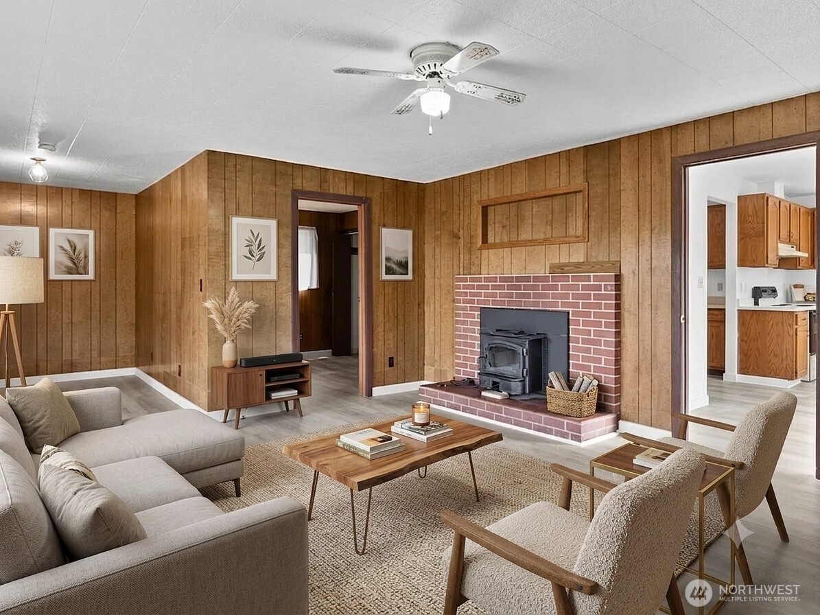 39411 Mountain Highway Property Photo 12