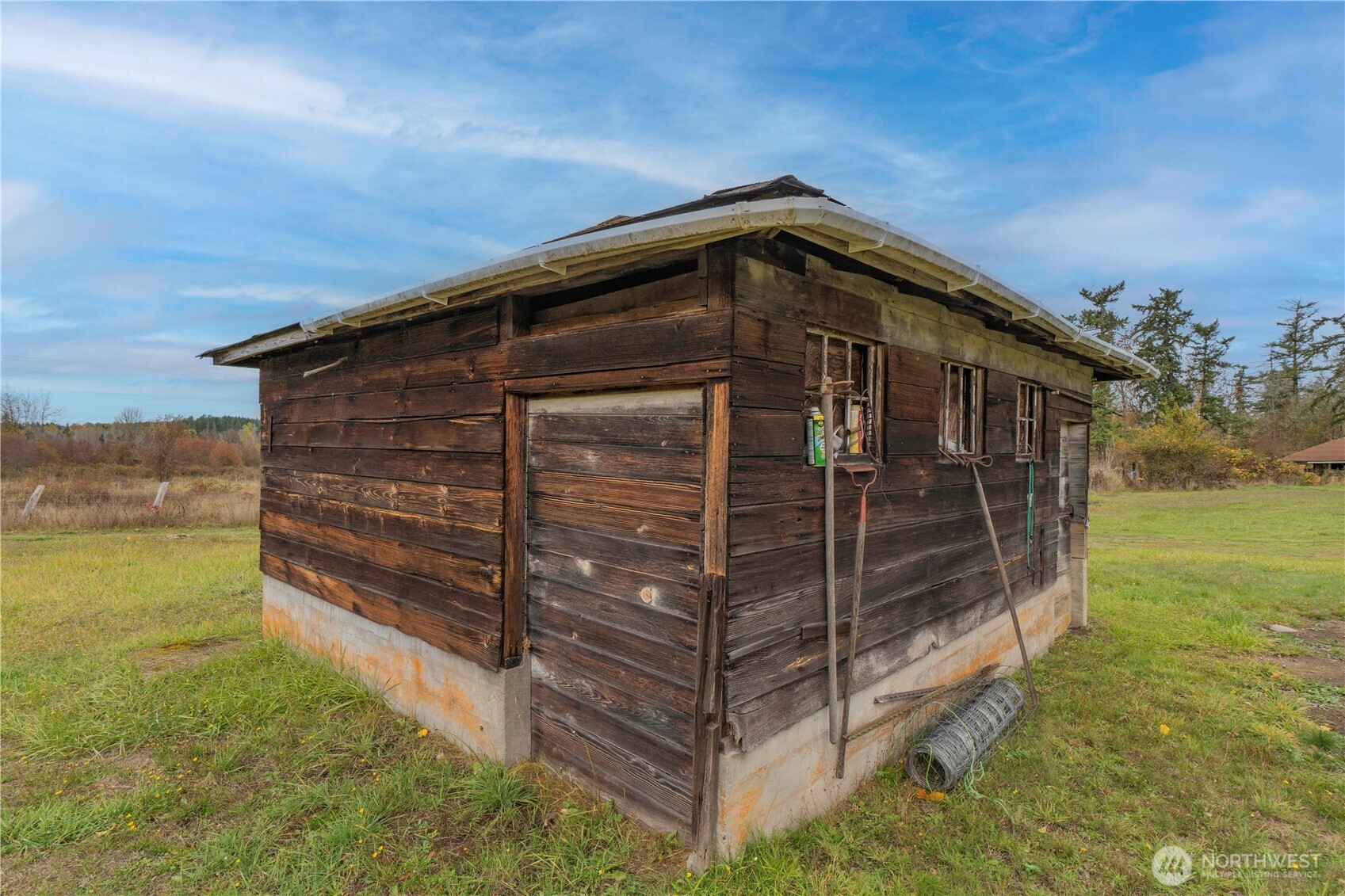 39411 Mountain Highway Property Photo 24