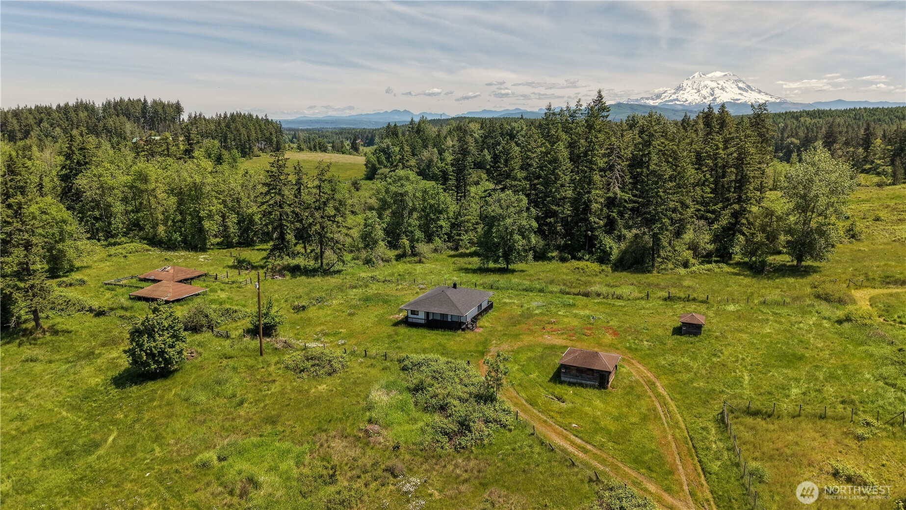 39411 Mountain Highway Property Photo 30