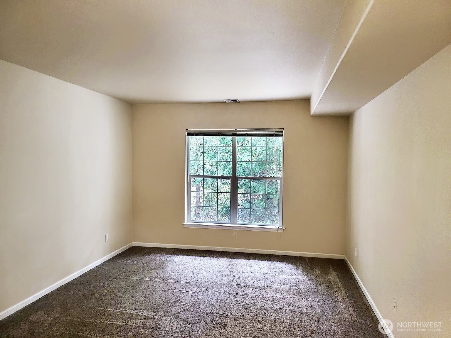 3301 Park Lane A Property Photo 12