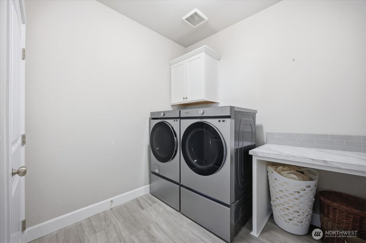 2652 W 44th Place Property Photo 19