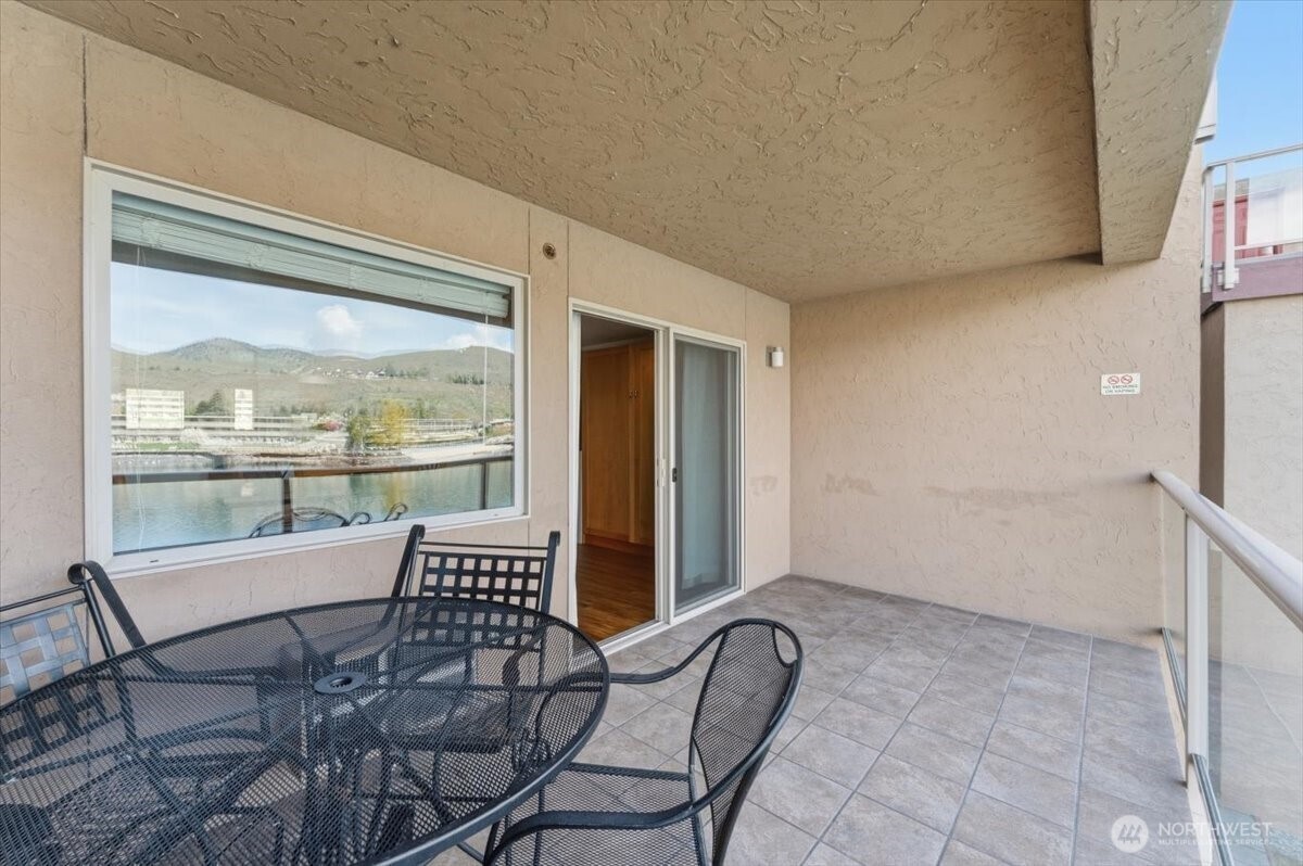 322 W Woodin Avenue 621 Property Photo 14