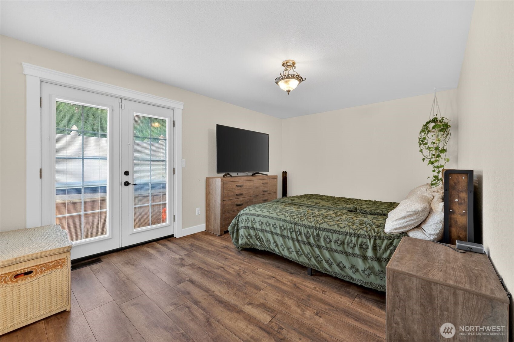 1314 Starlite Court Property Photo 17
