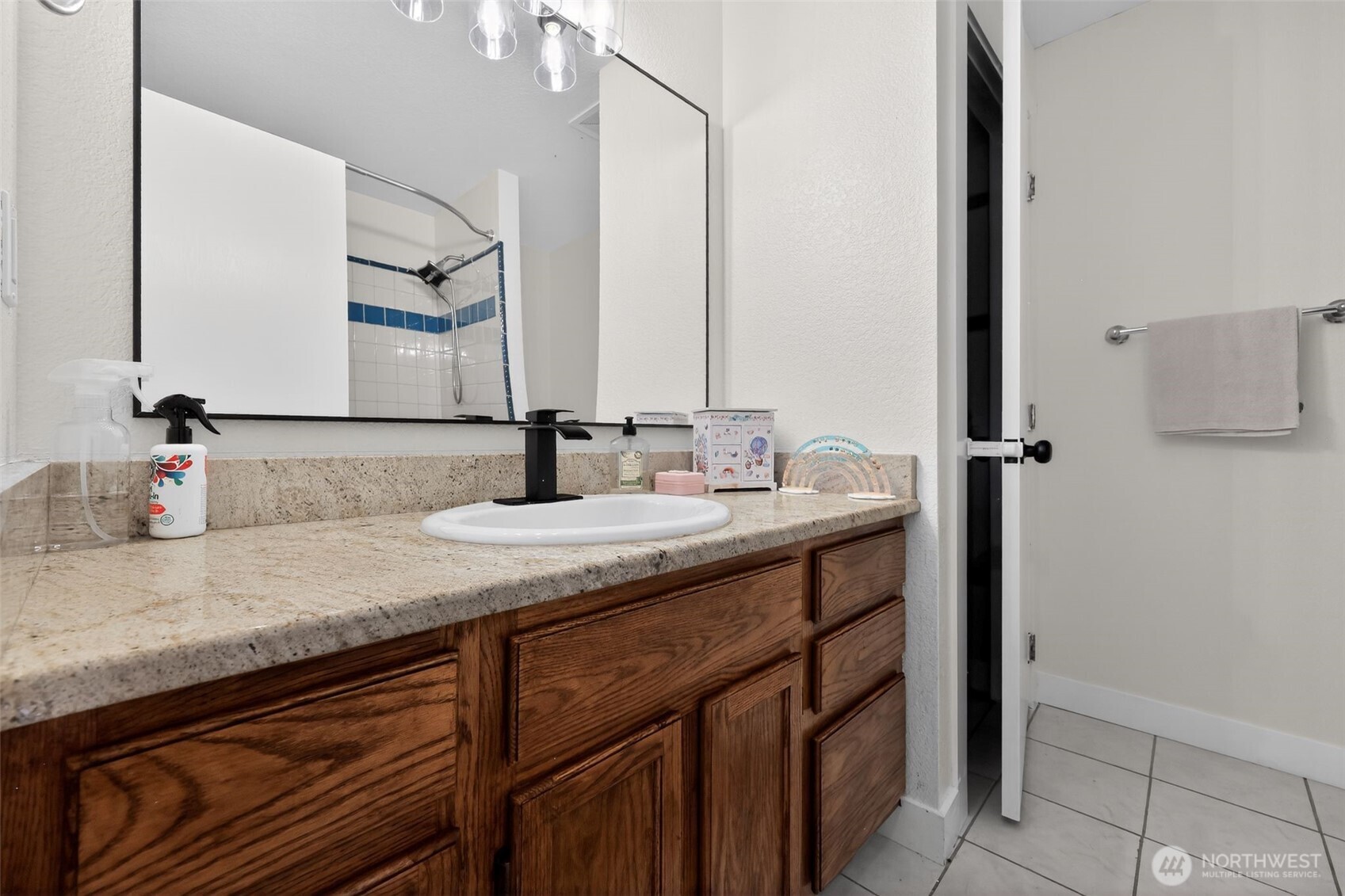 1314 Starlite Court Property Photo 24