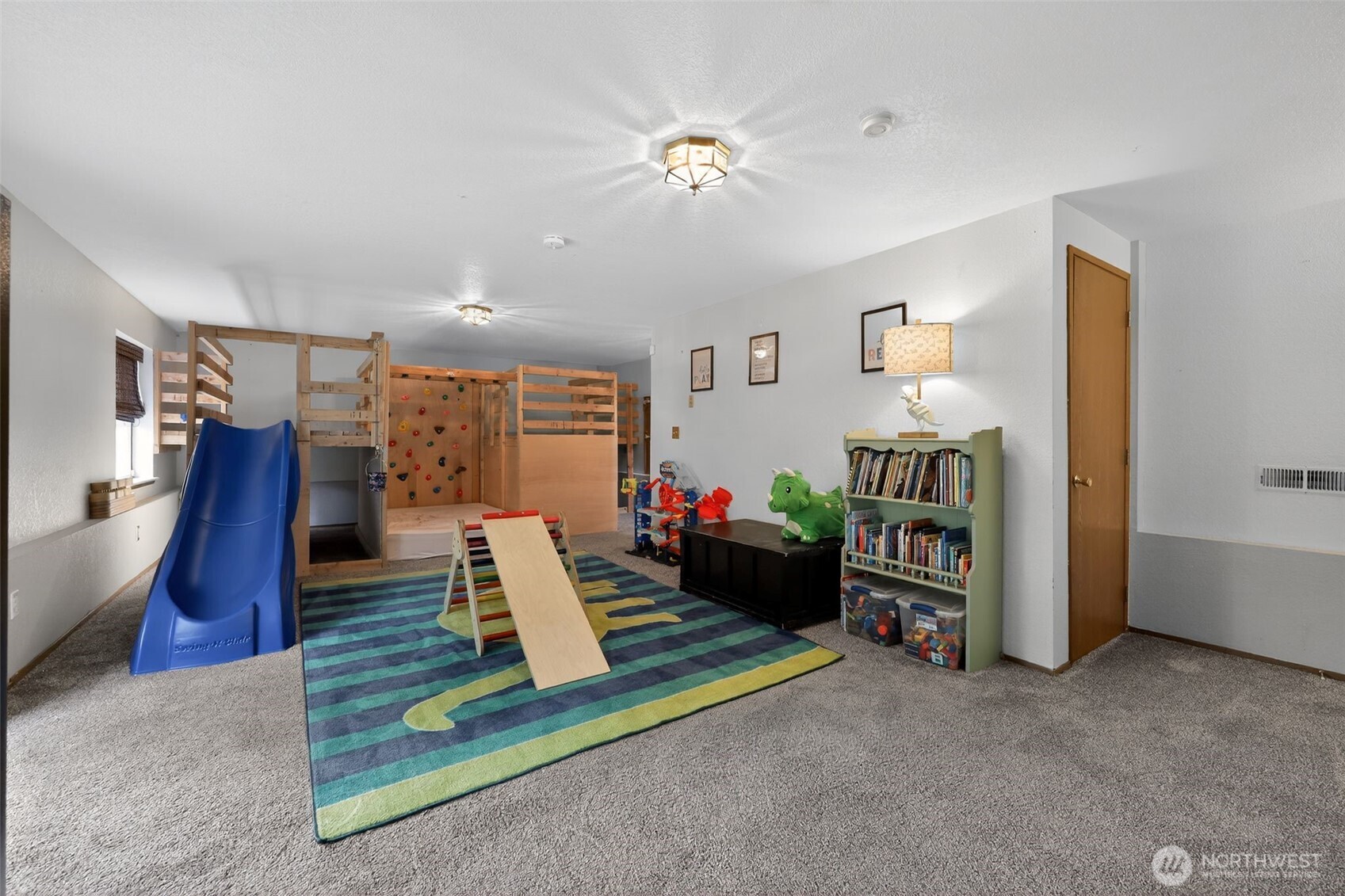 1314 Starlite Court Property Photo 27