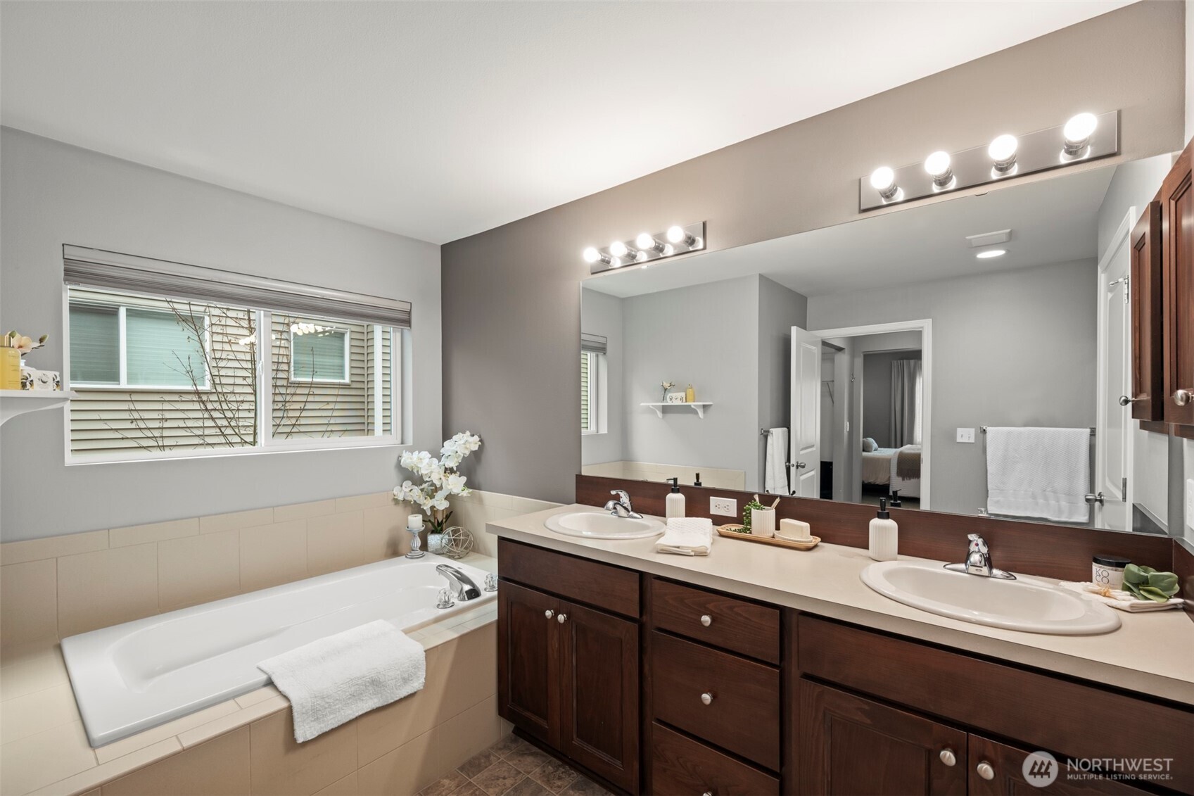 11261 241st Place 86 Property Photo 17
