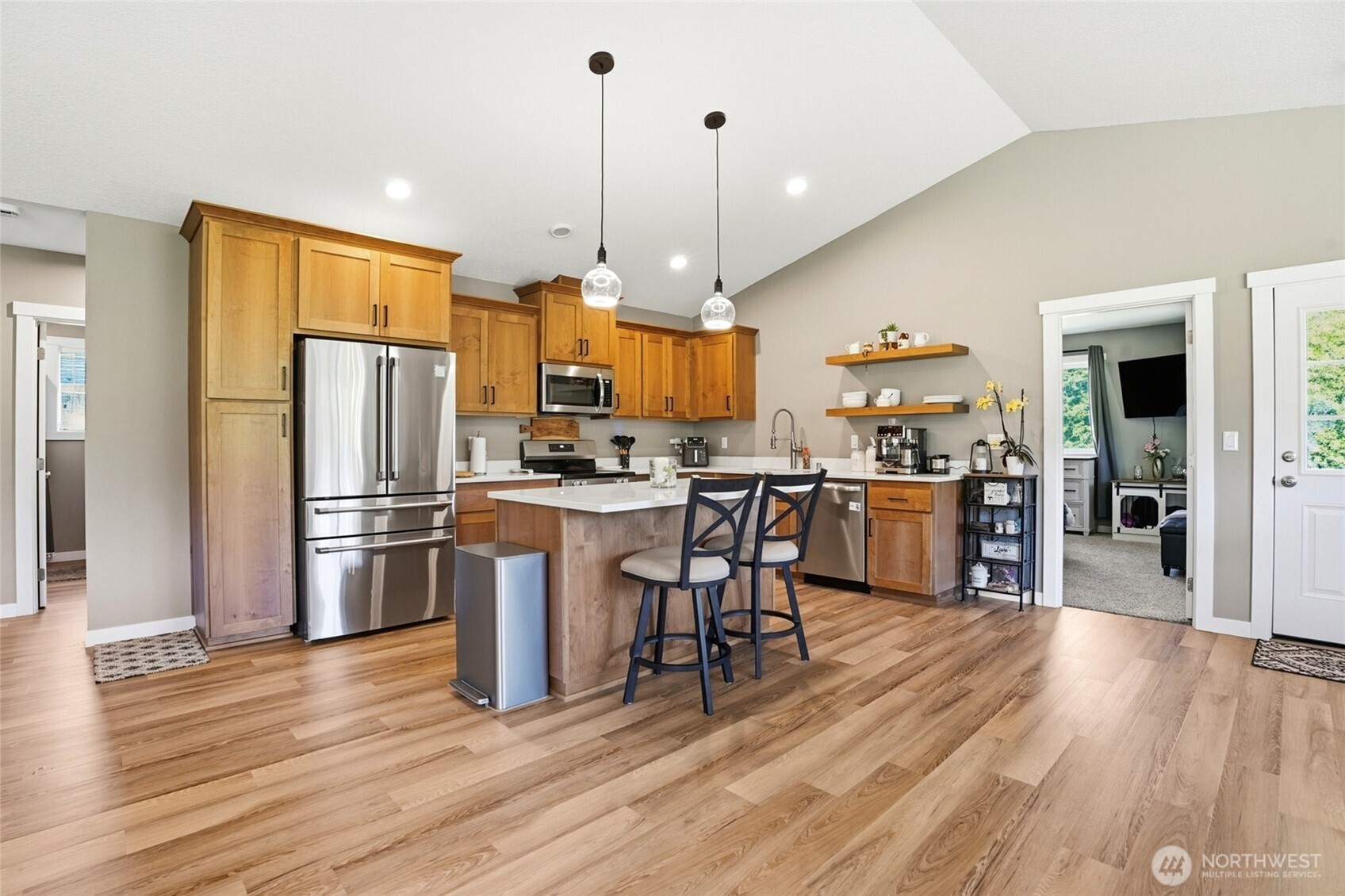 200 Red Hawk Drive Property Photo 14