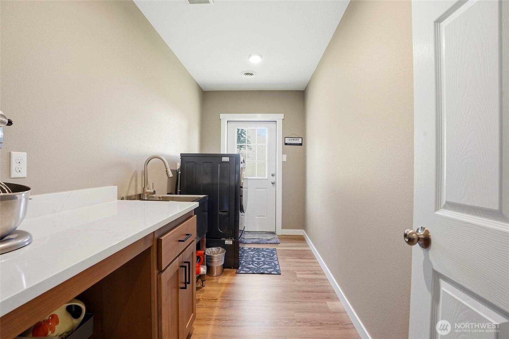 200 Red Hawk Drive Property Photo 19