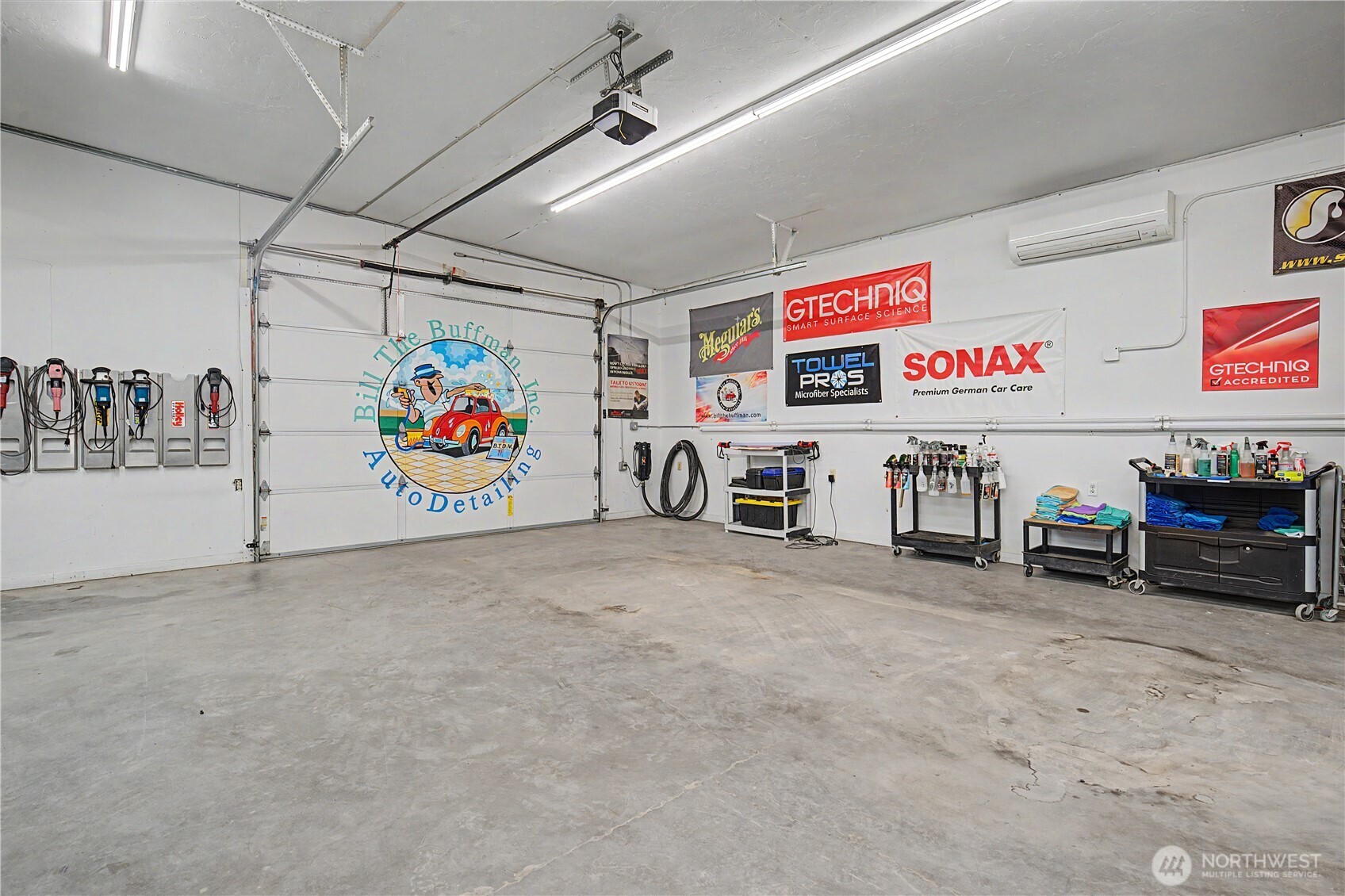 1080 Basin Street Property Photo 18