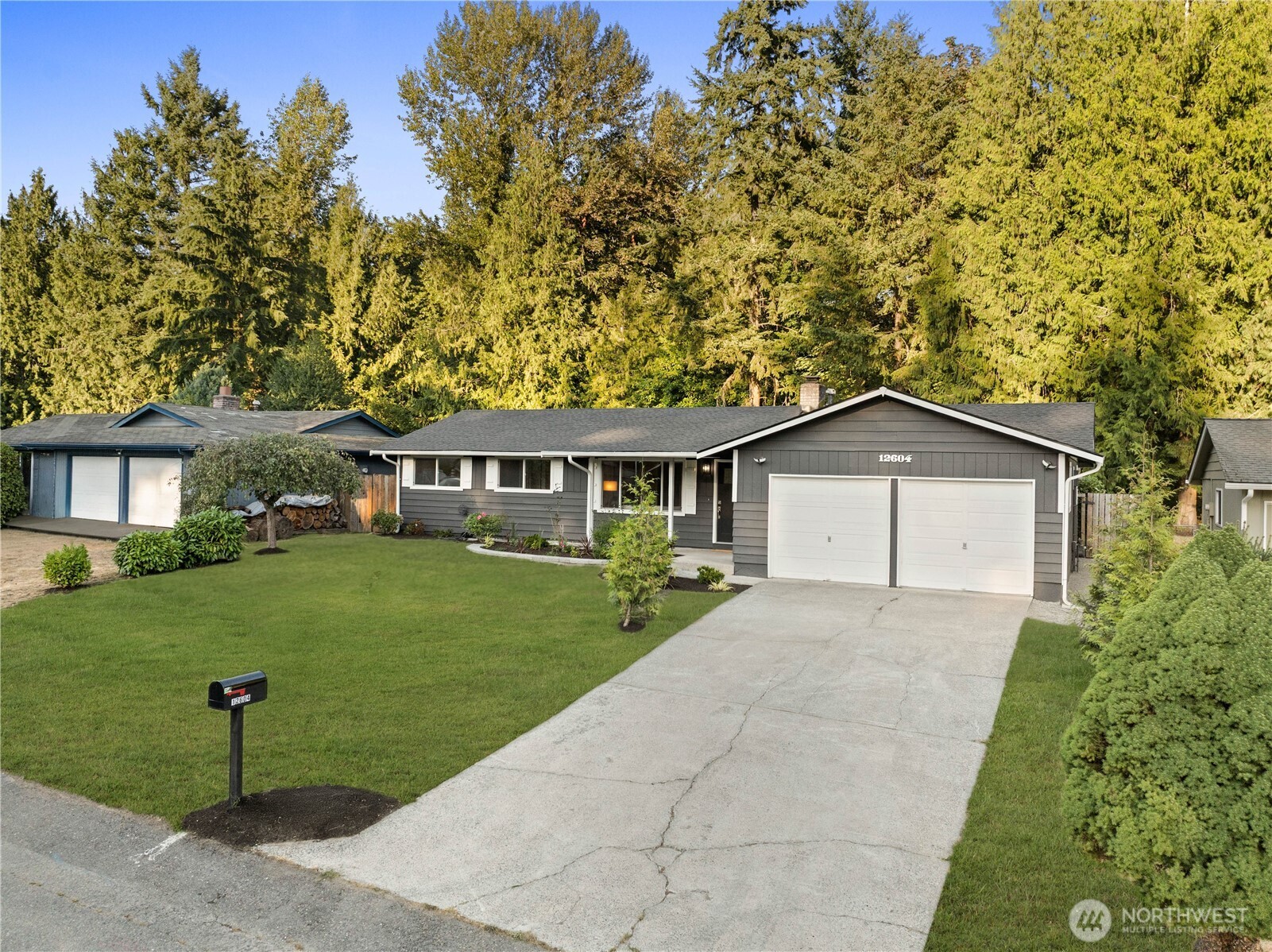12604 177th Place Property Photo 31