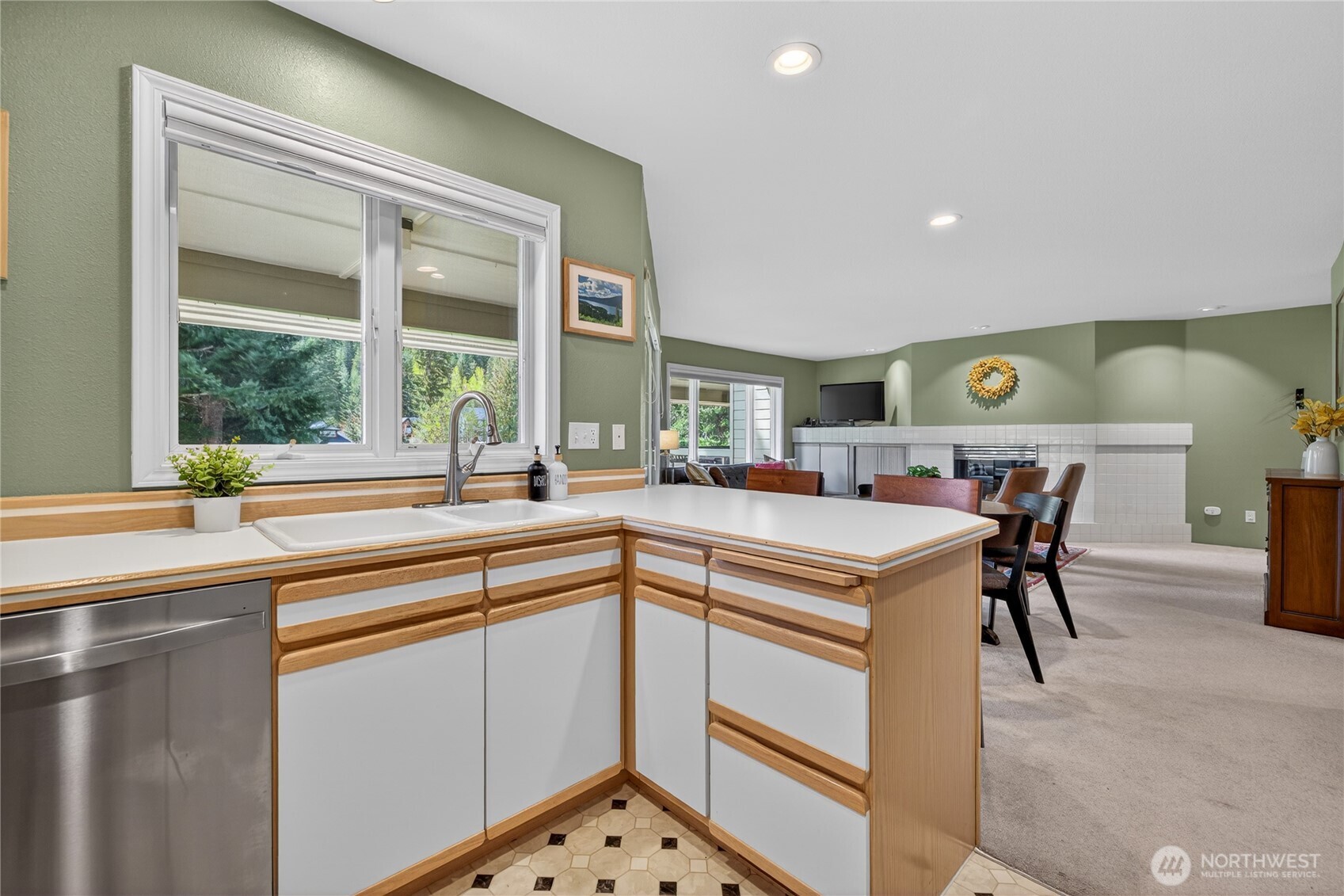 20795 Kahler Drive G7 Property Photo 15