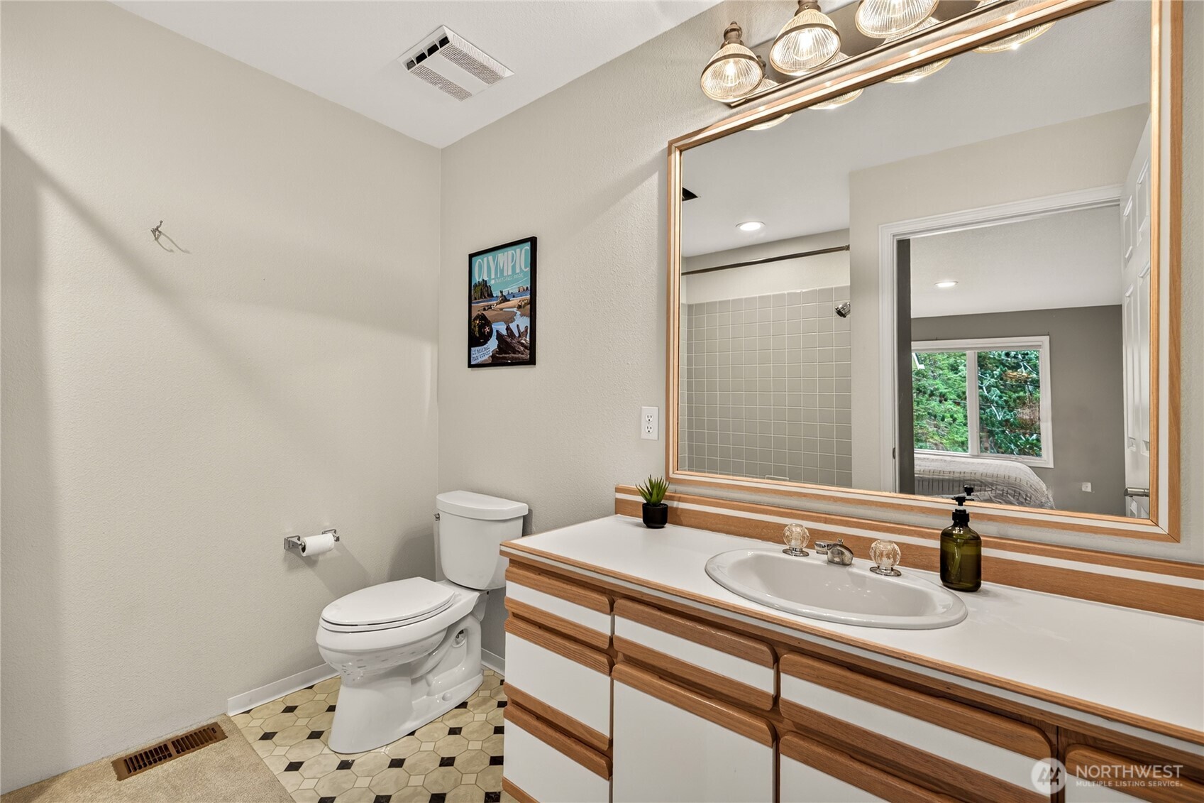 20795 Kahler Drive G7 Property Photo 19