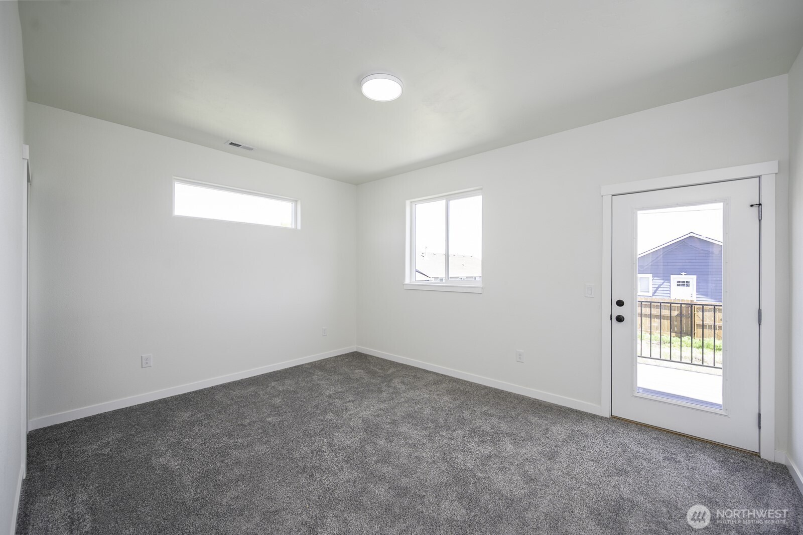 624 Aster Street Property Photo 10