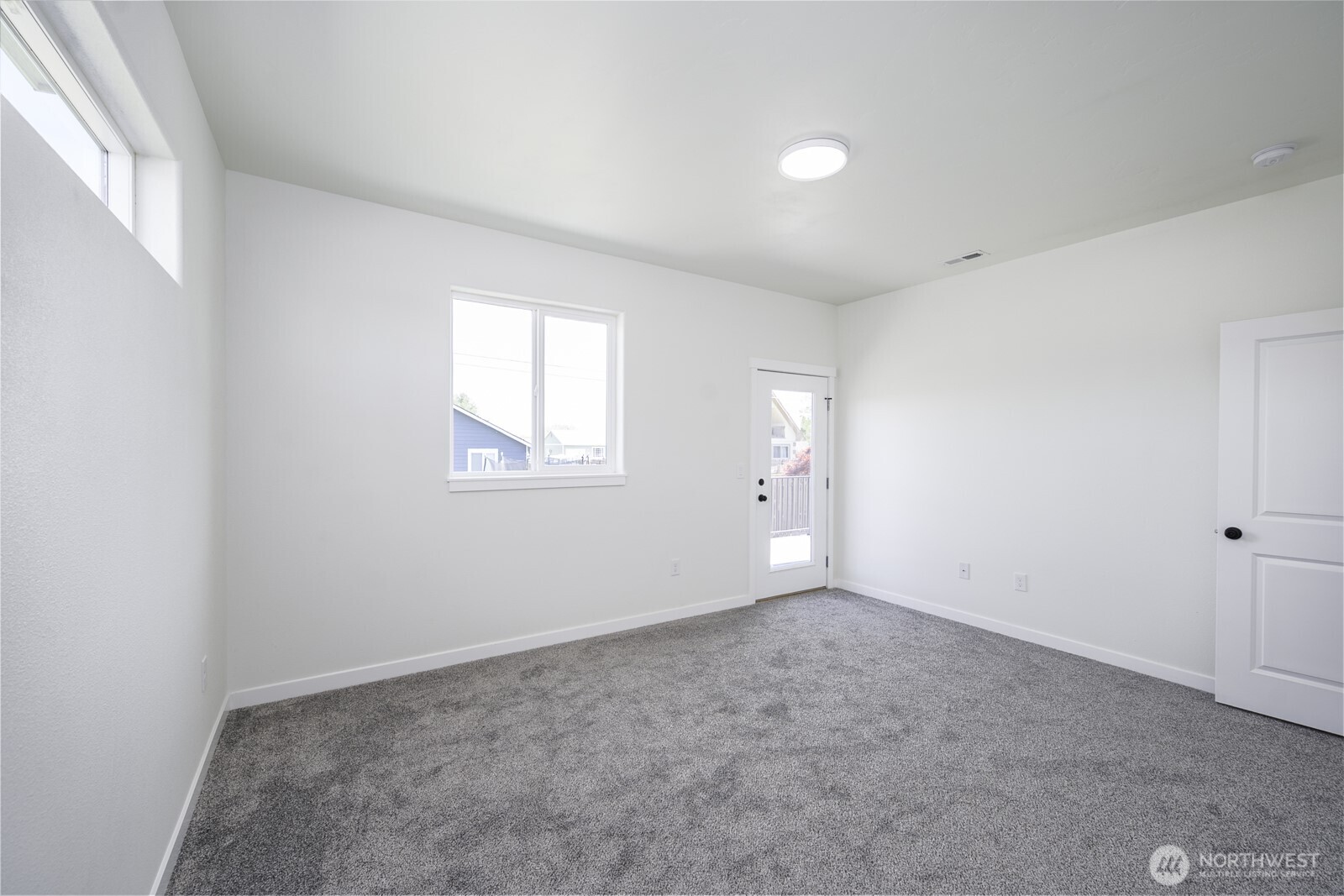 624 Aster Street Property Photo 19