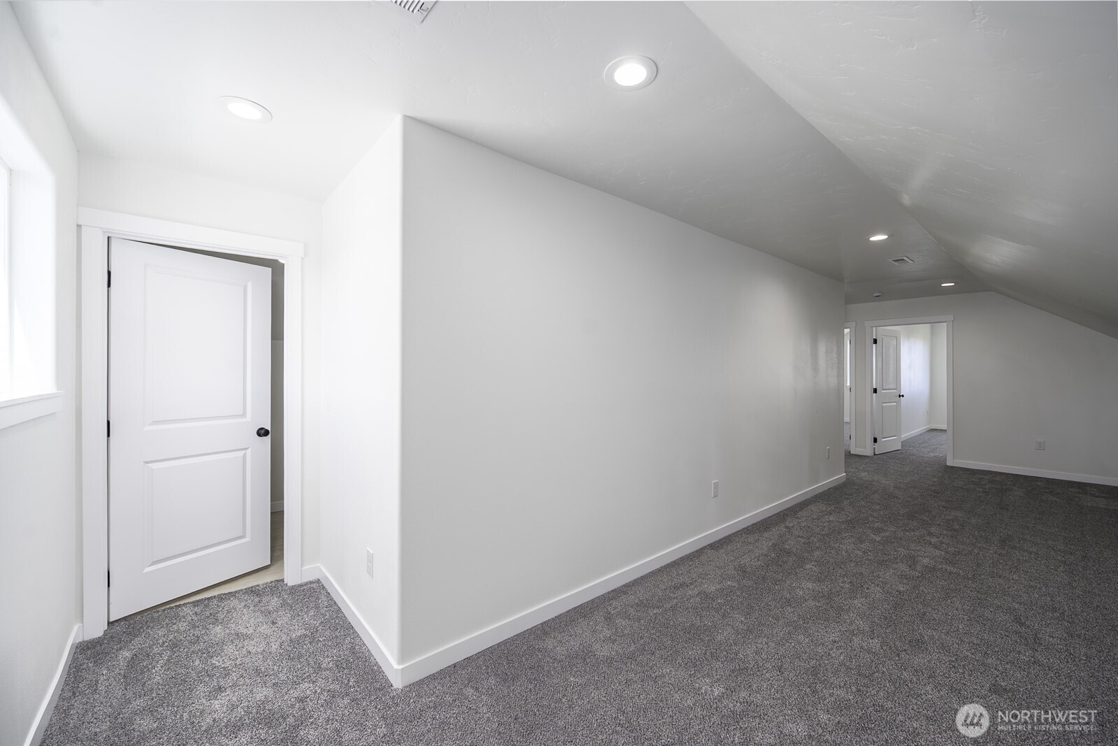 624 Aster Street Property Photo 26