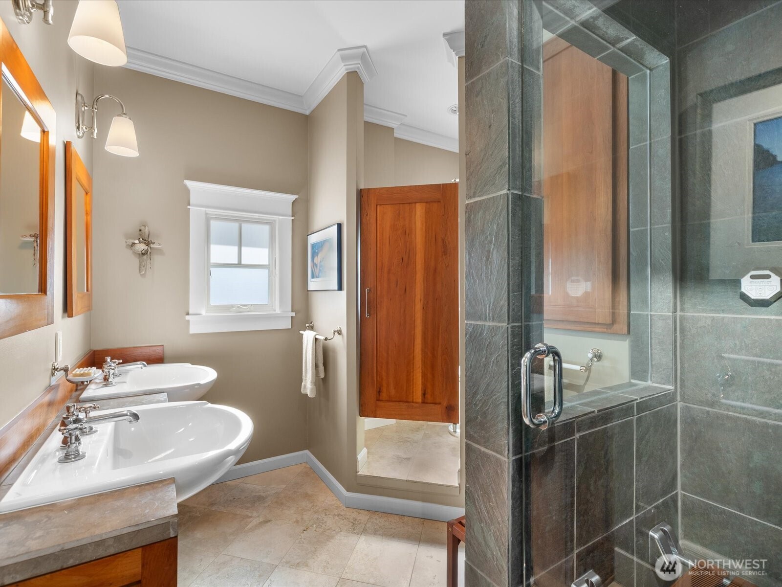 603 Warren Avenue Property Photo 16