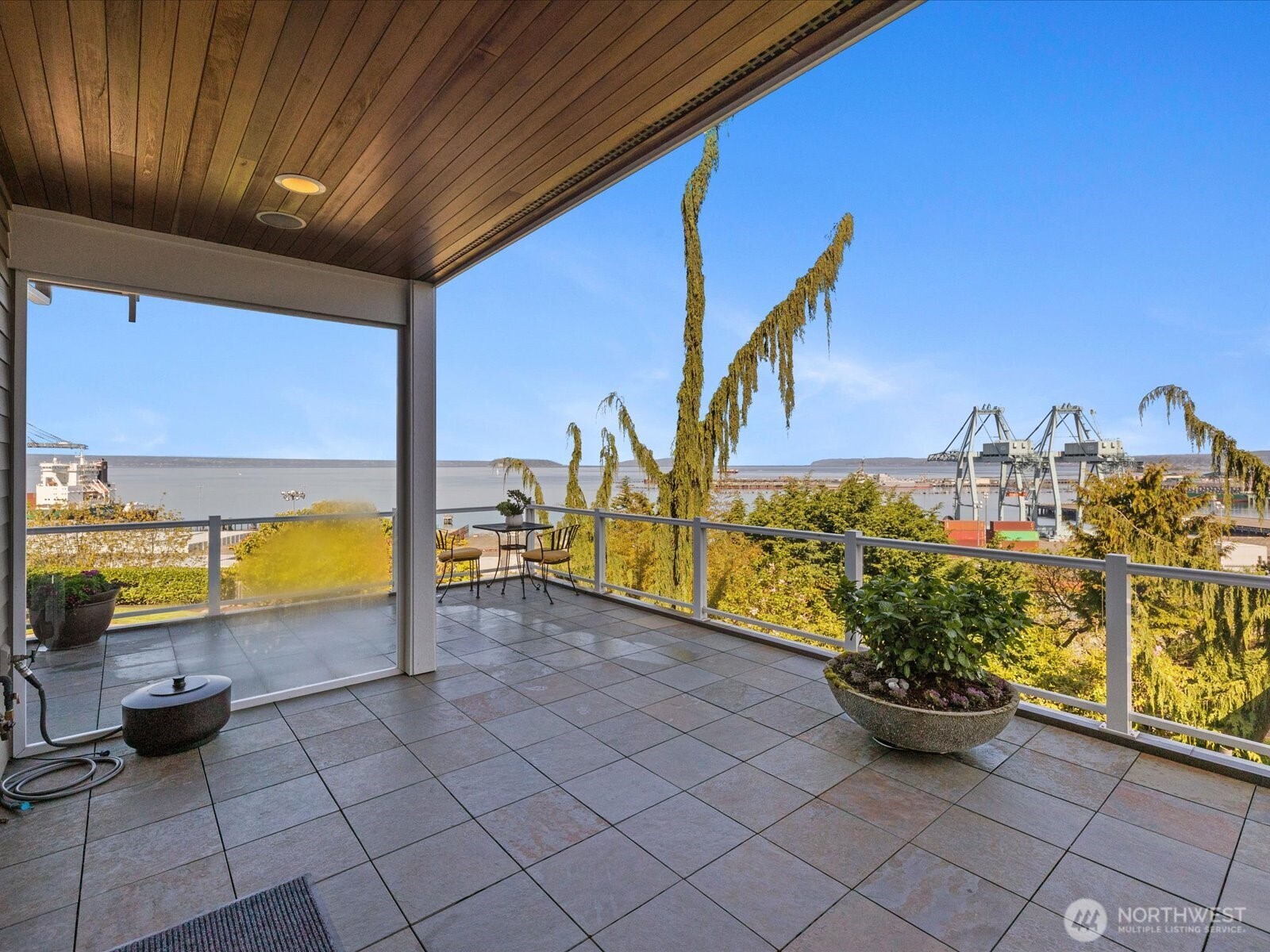603 Warren Avenue Property Photo 34