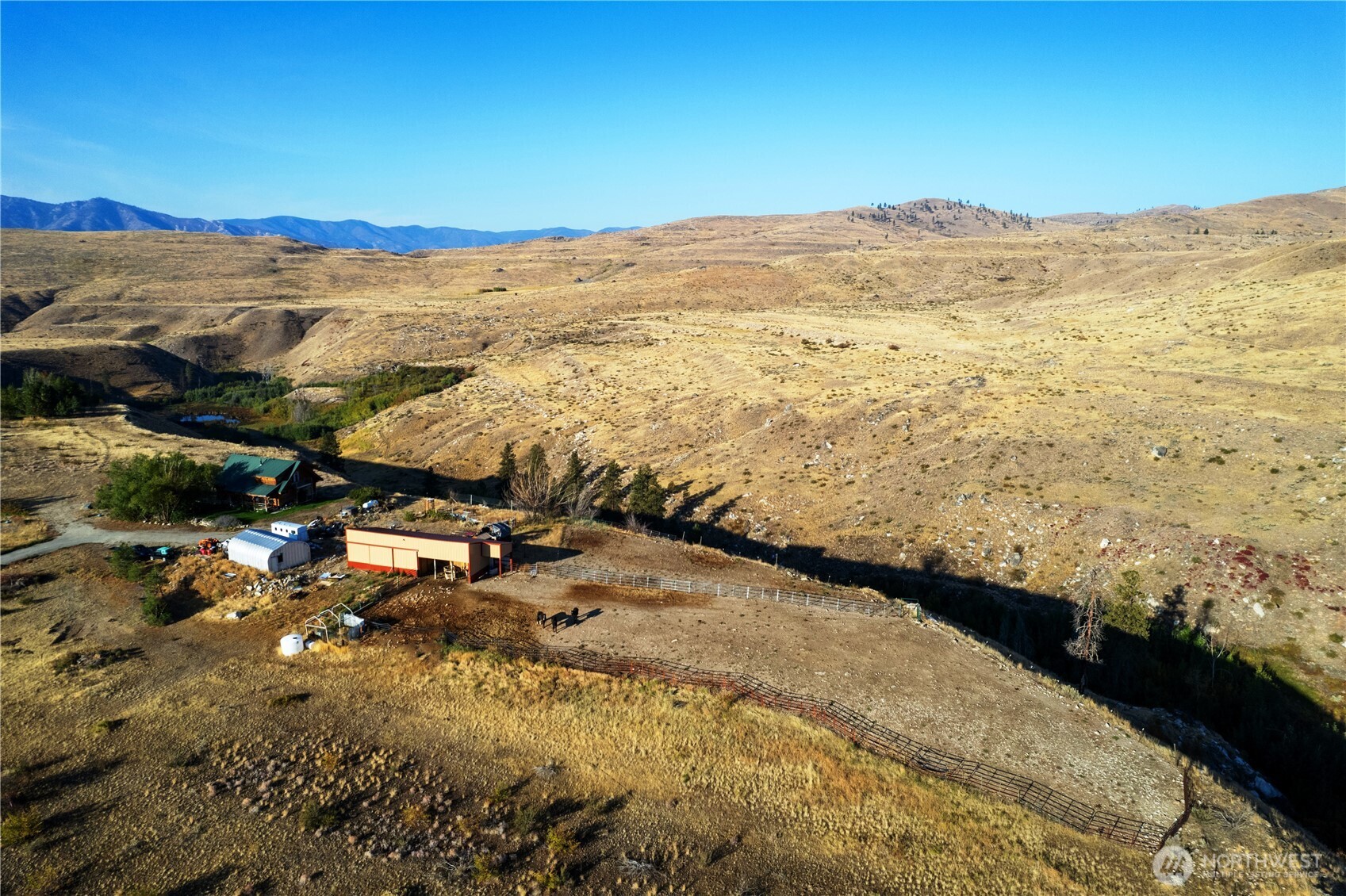 391 Indian Dan Canyon Road Property Photo 2