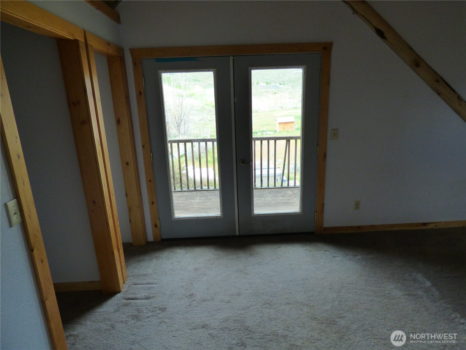 391 Indian Dan Canyon Road Property Photo 25