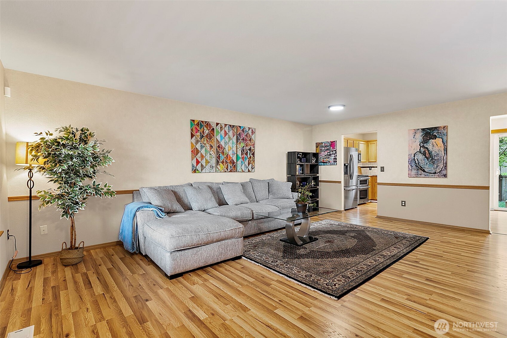 18812 93rd Avenue Property Photo 6