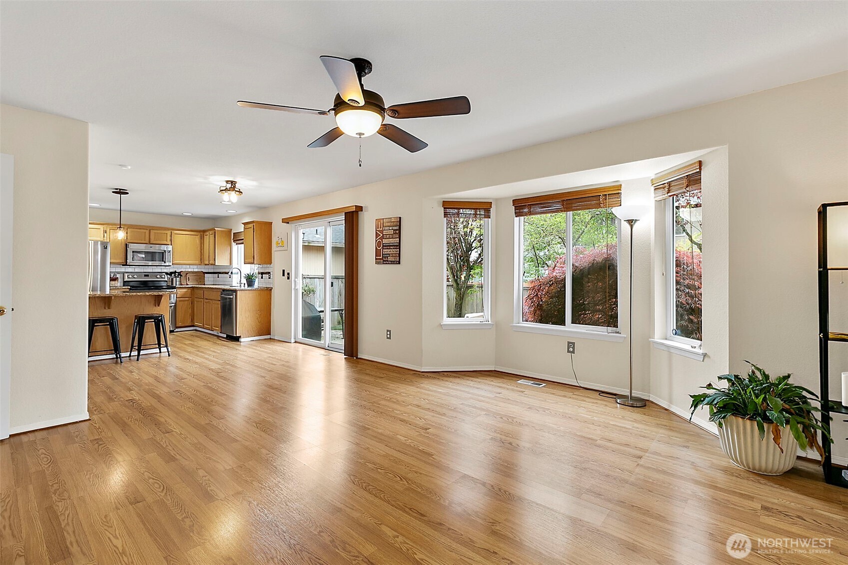 18812 93rd Avenue Property Photo 13
