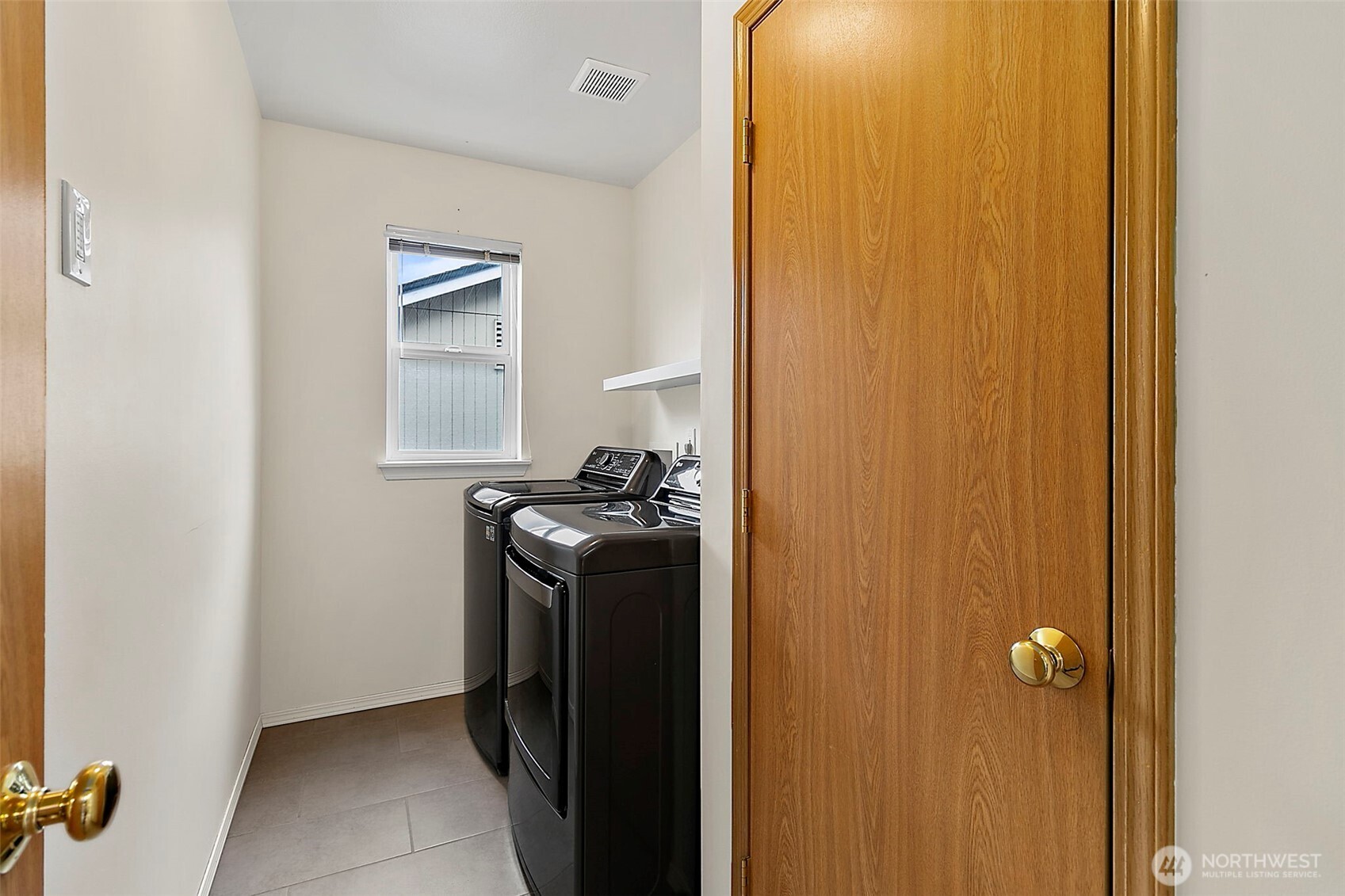 18812 93rd Avenue Property Photo 25