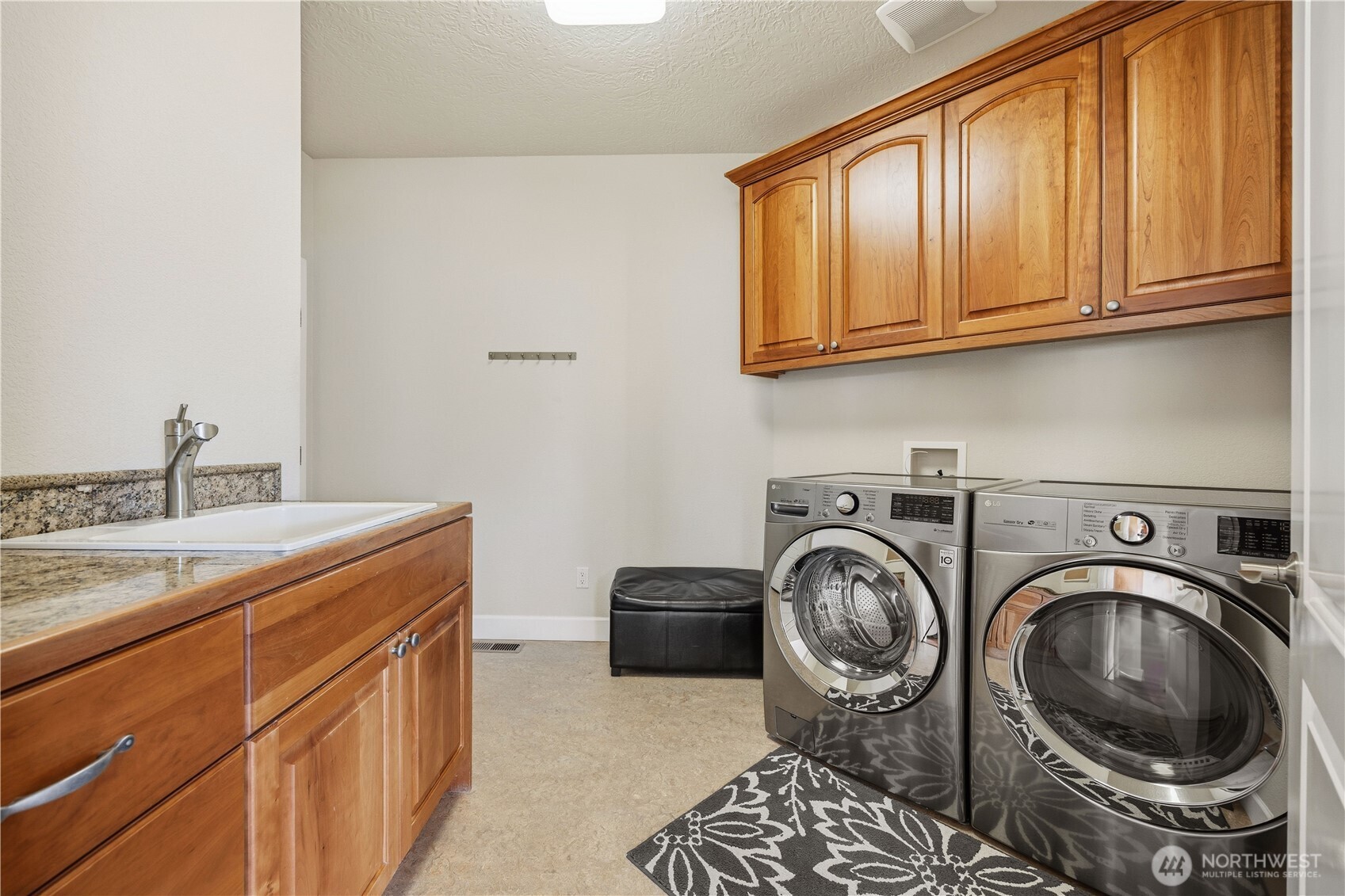 101 Westview Drive Property Photo 17