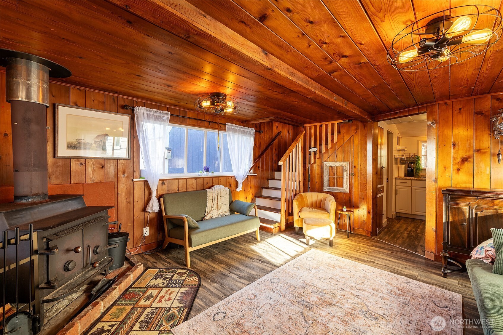 1220 S Forrest Street Property Photo 15