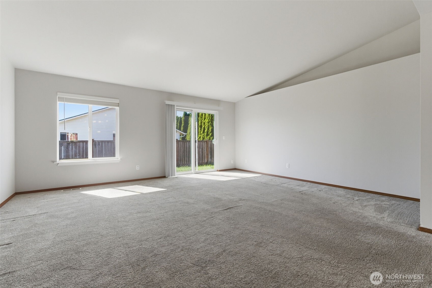 182 Wind River Drive Property Photo 15