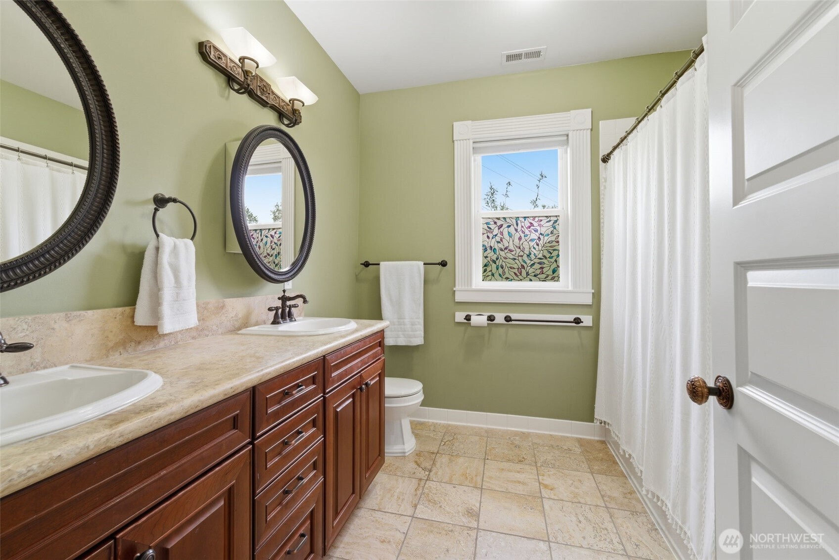 620 Howard Street Property Photo 28
